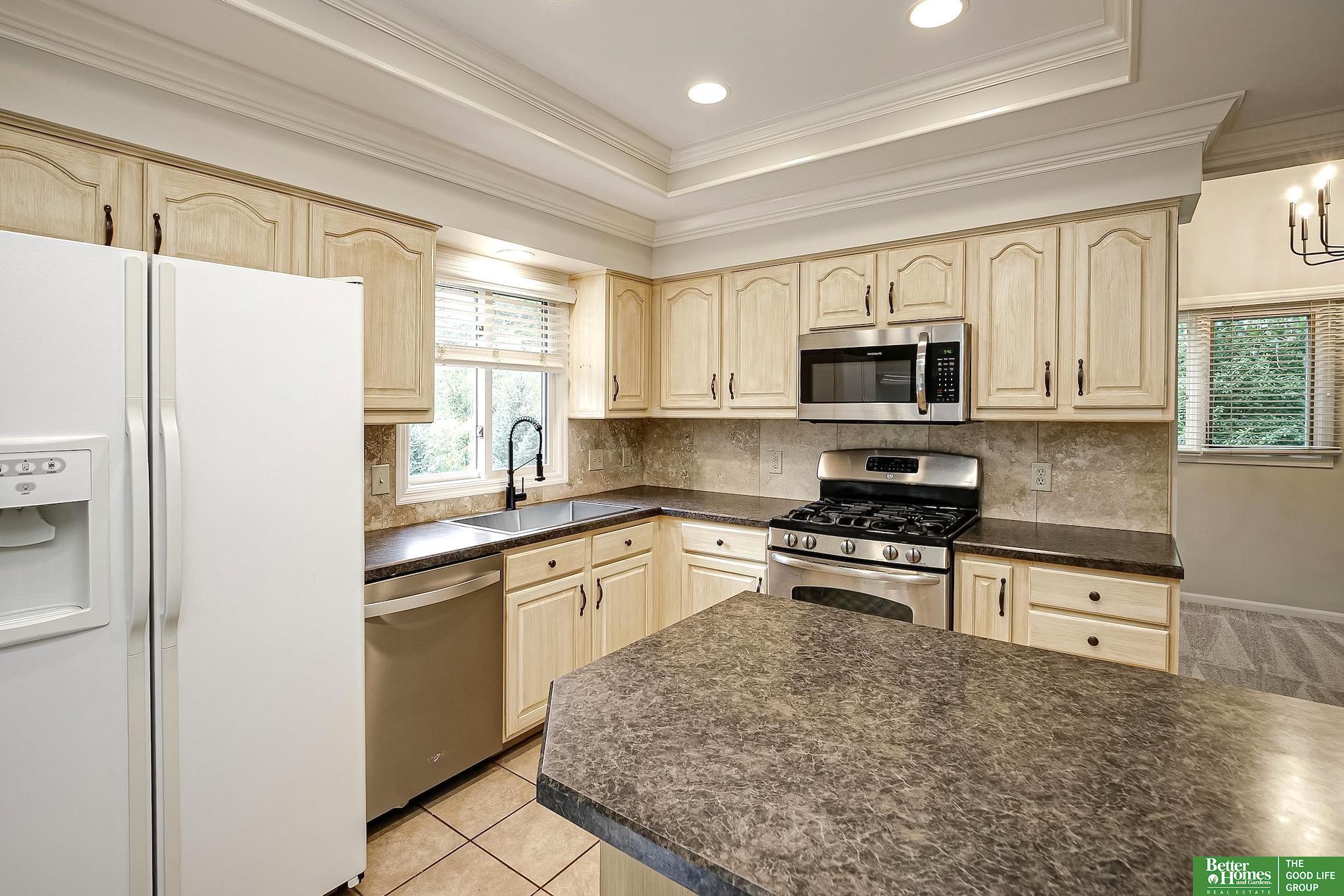 16010 Rolling Ridge Road