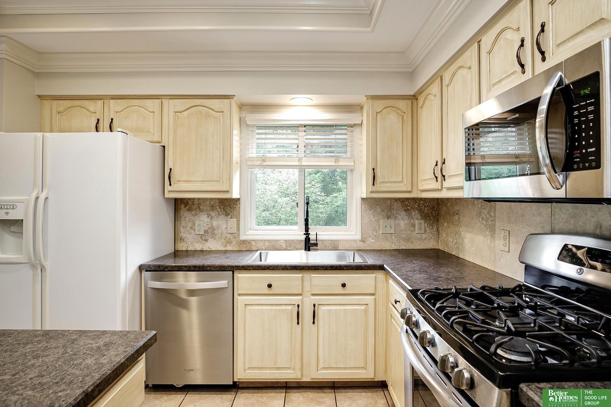 16010 Rolling Ridge Road