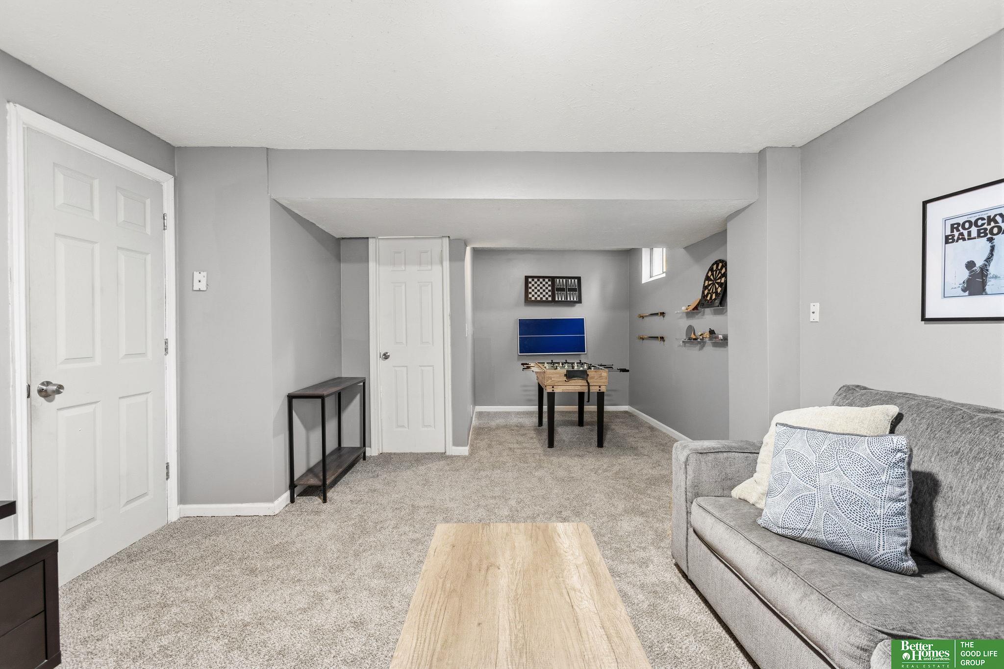 11212 Z Street