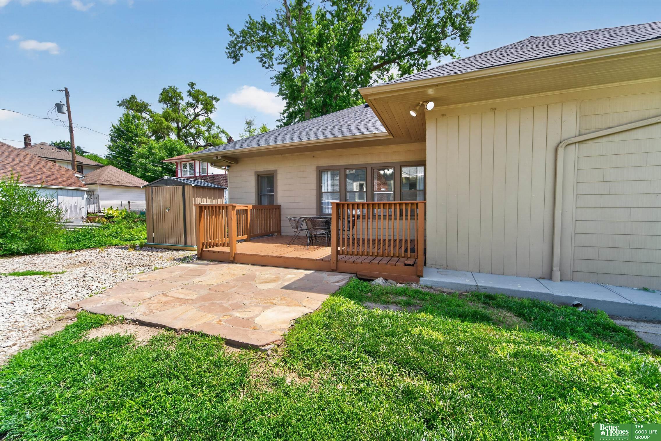 2370 Fontenelle Boulevard