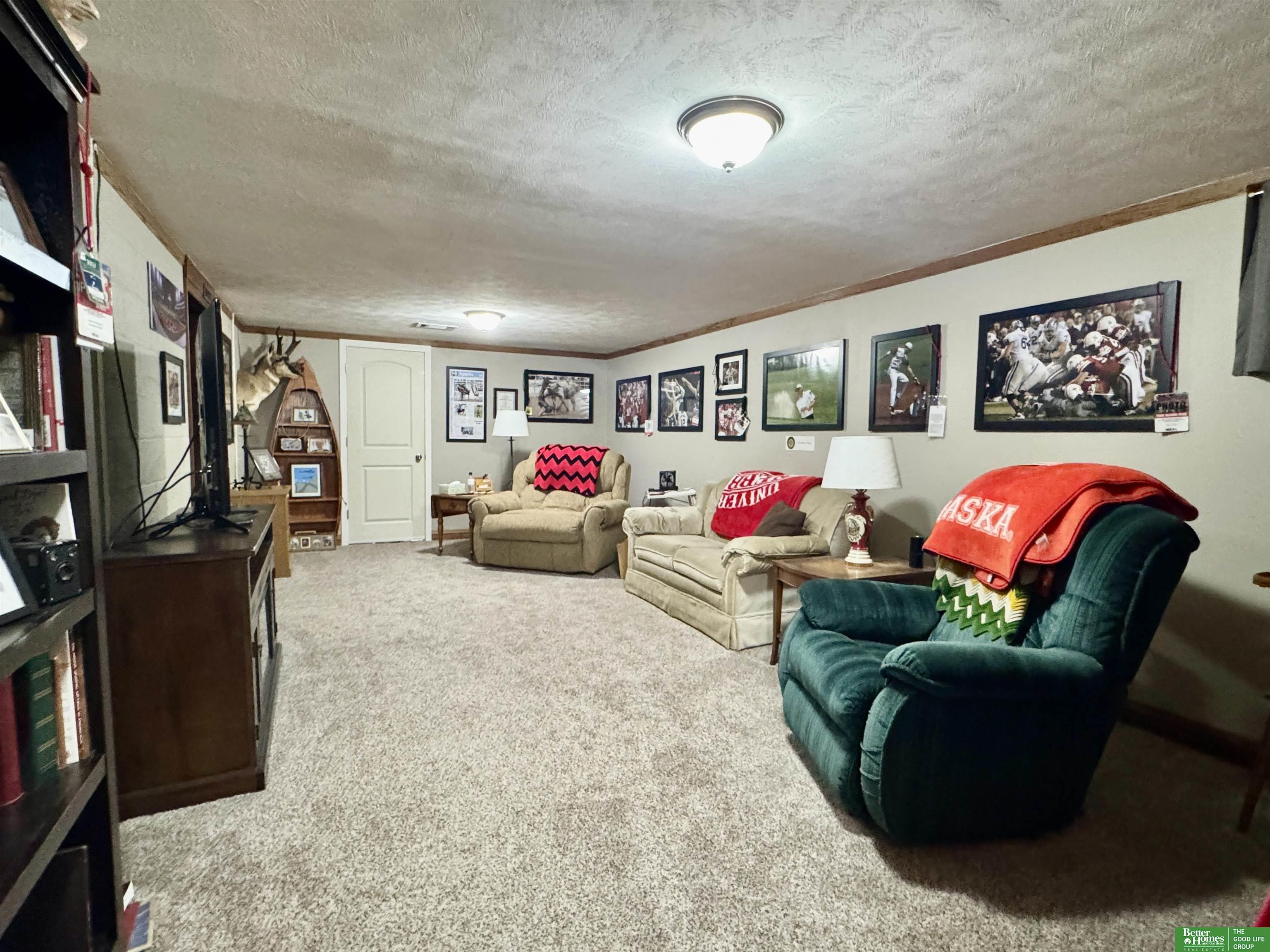16 Fairview Drive