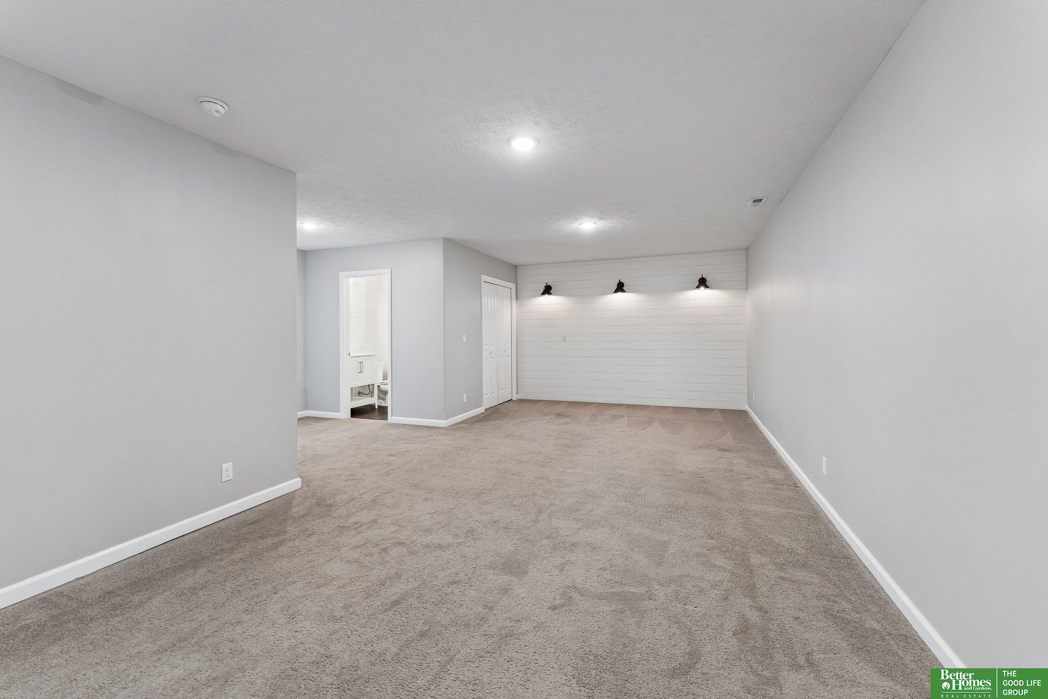 11021 Cove Hollow Drive