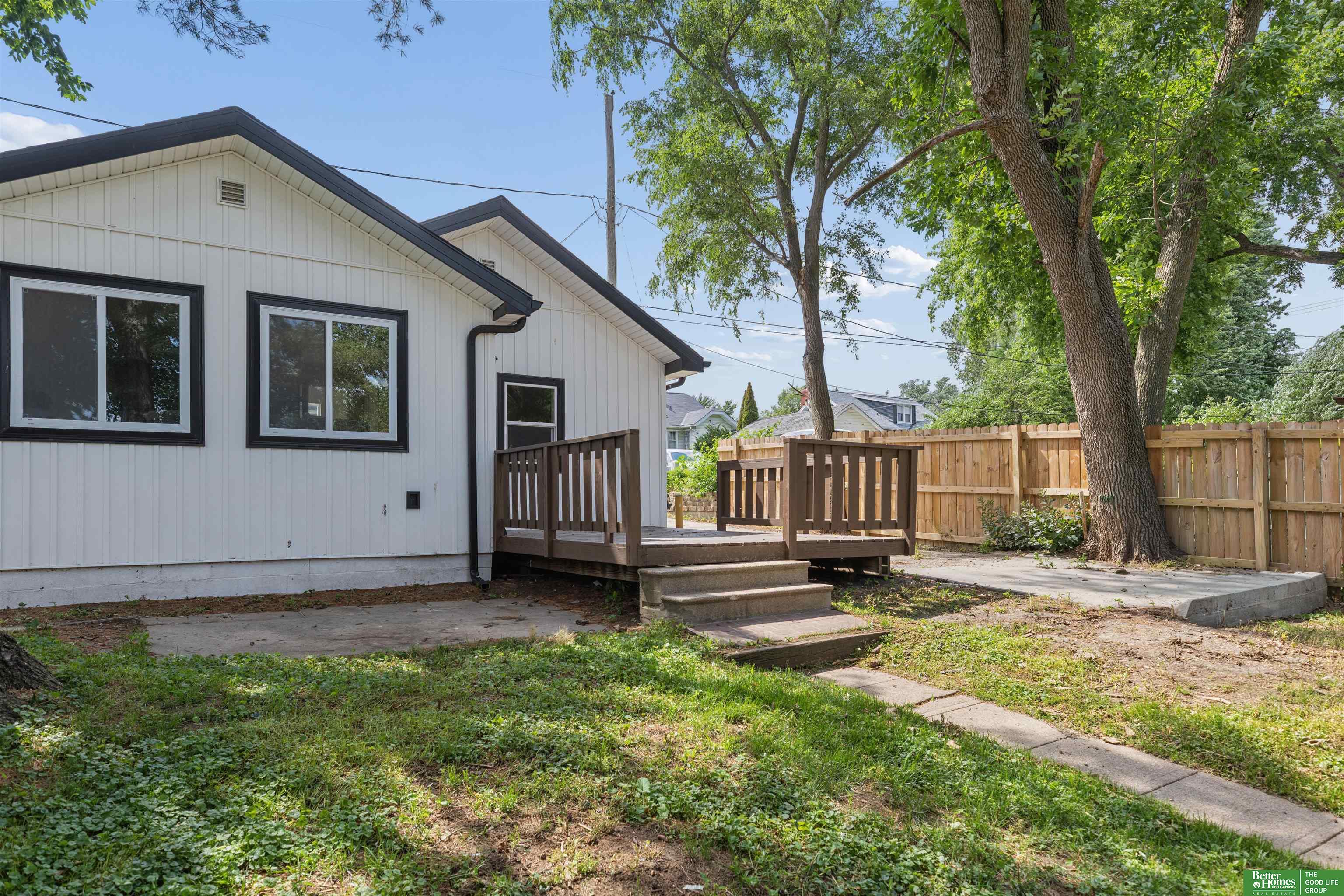 2210 N 60 Street