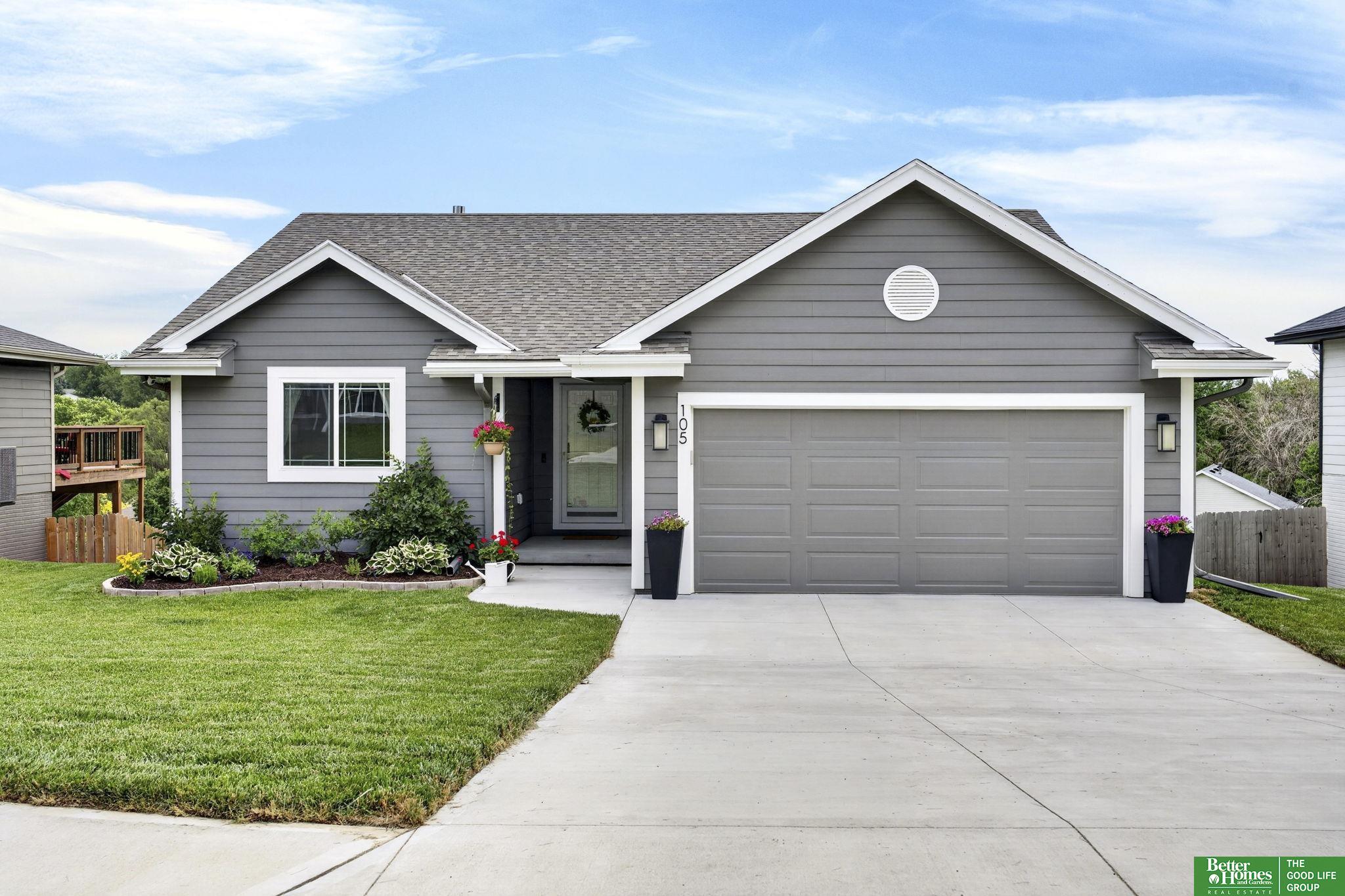 105 Maplewood Circle
