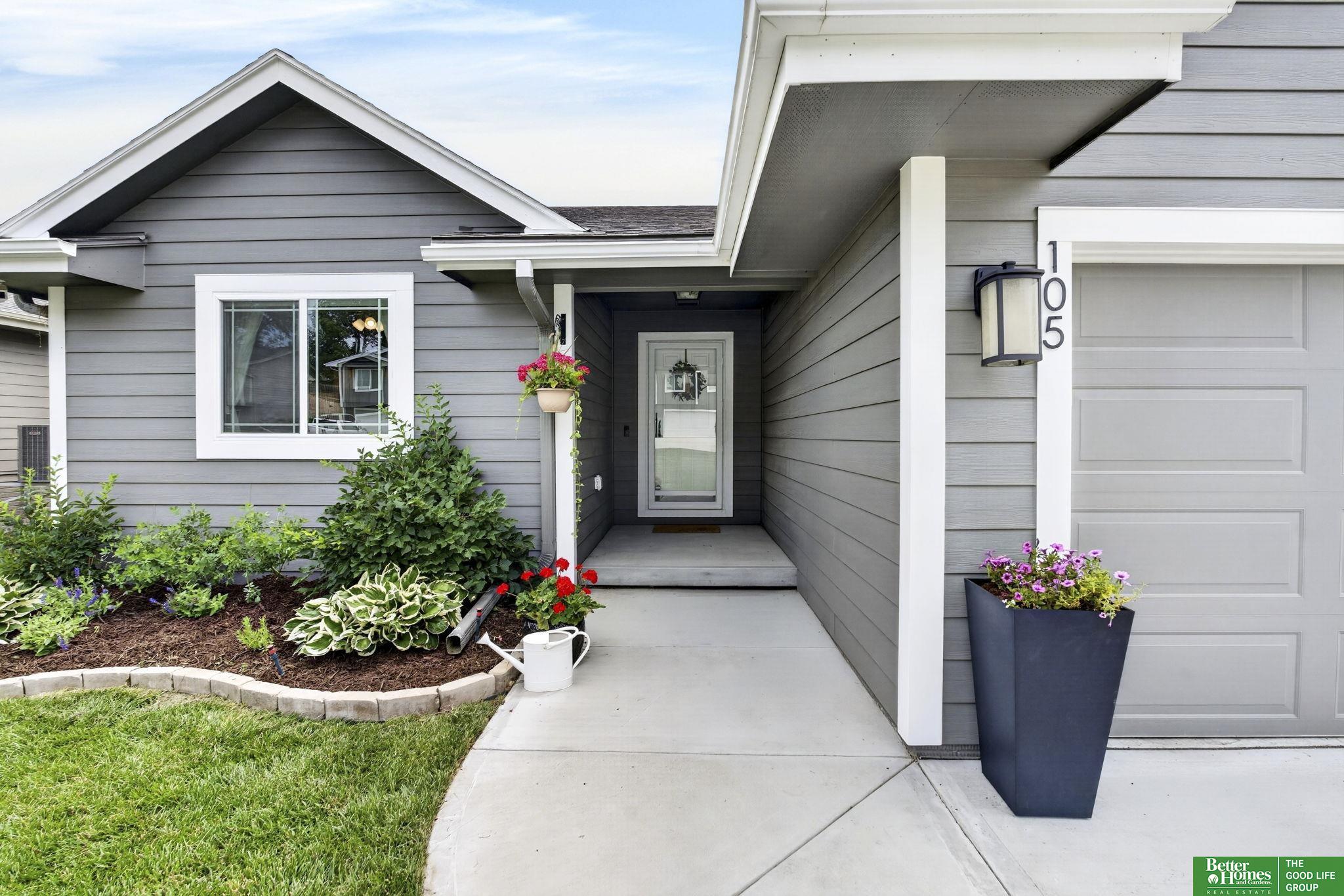 105 Maplewood Circle