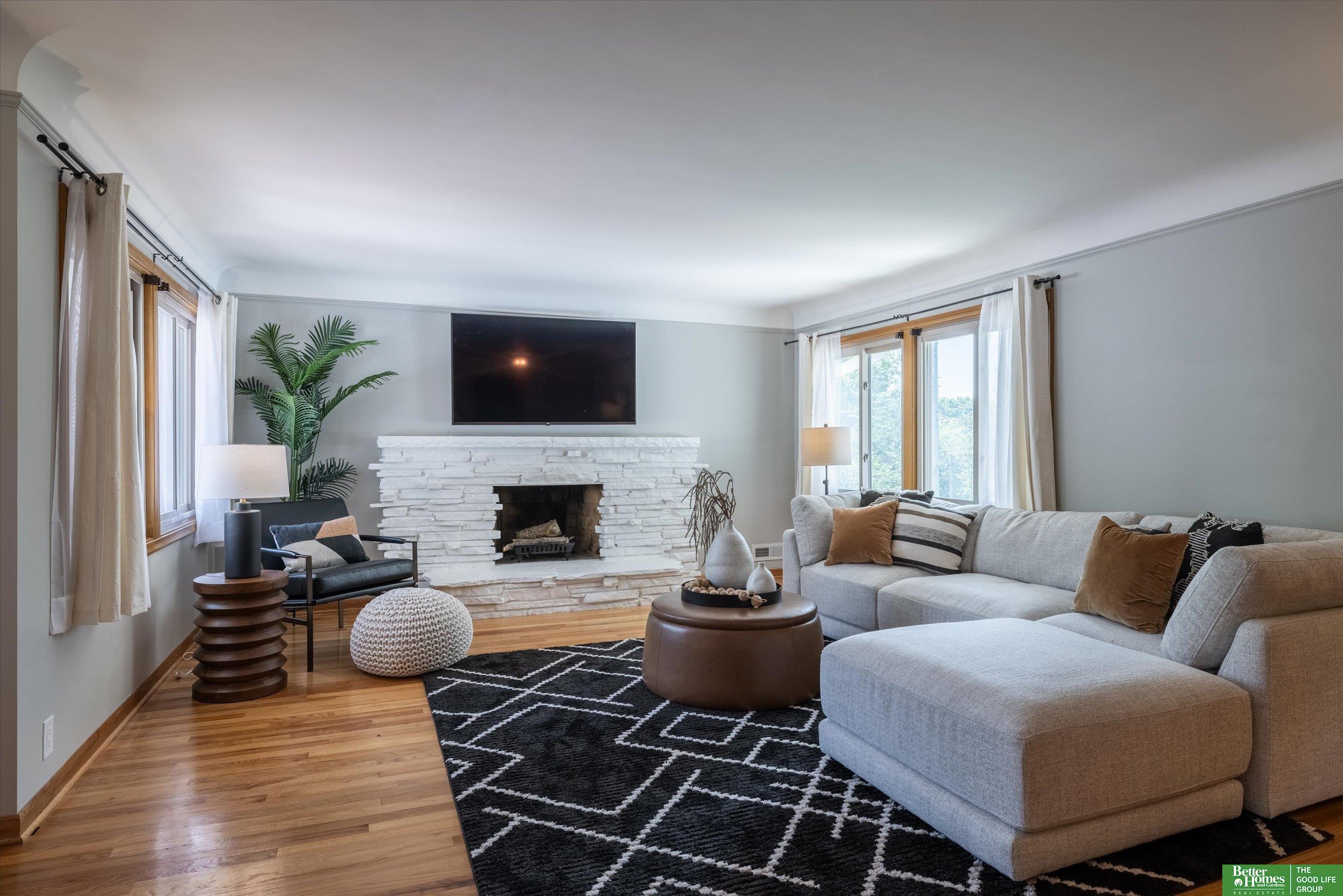 307 S 96th Street