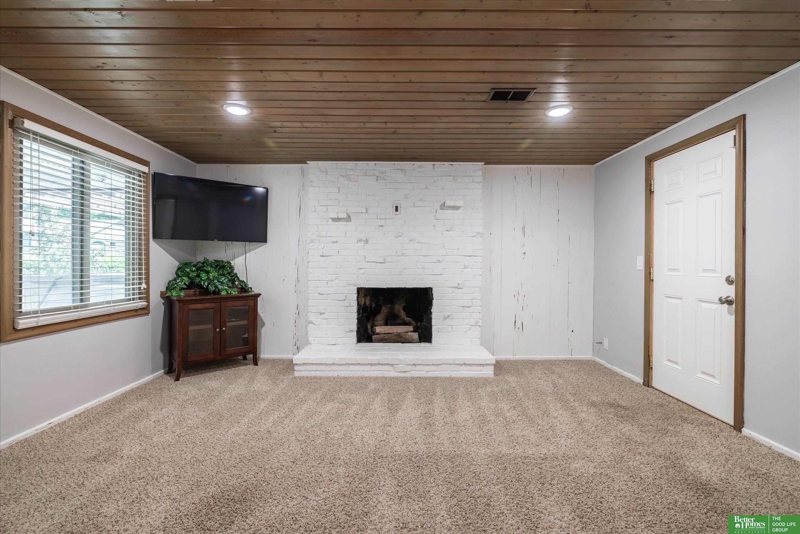 307 S 96th Street