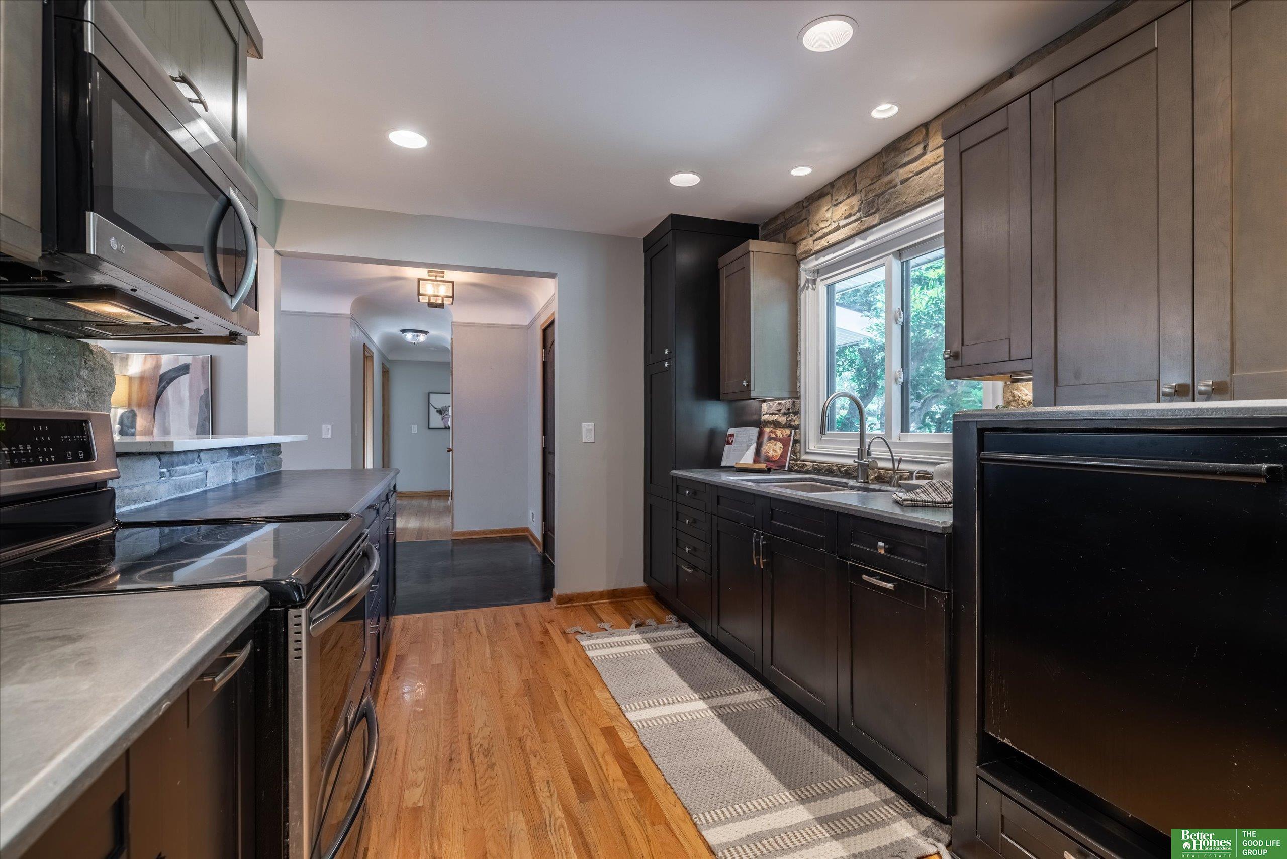 307 S 96th Street