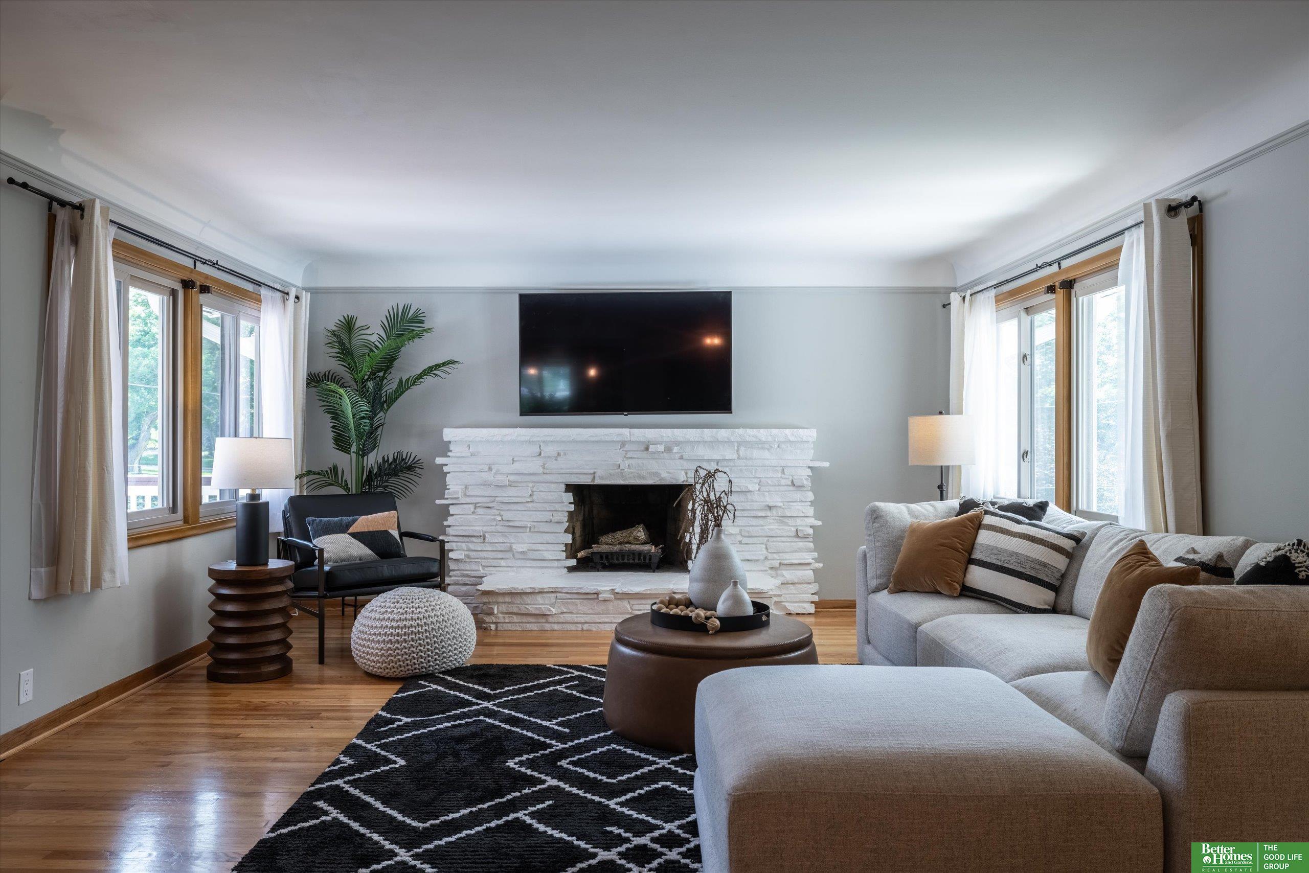 307 S 96th Street