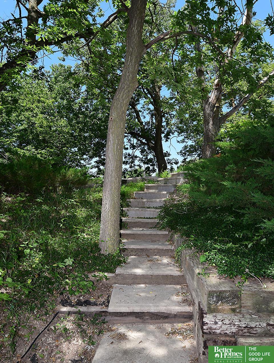 203 W 19th Street