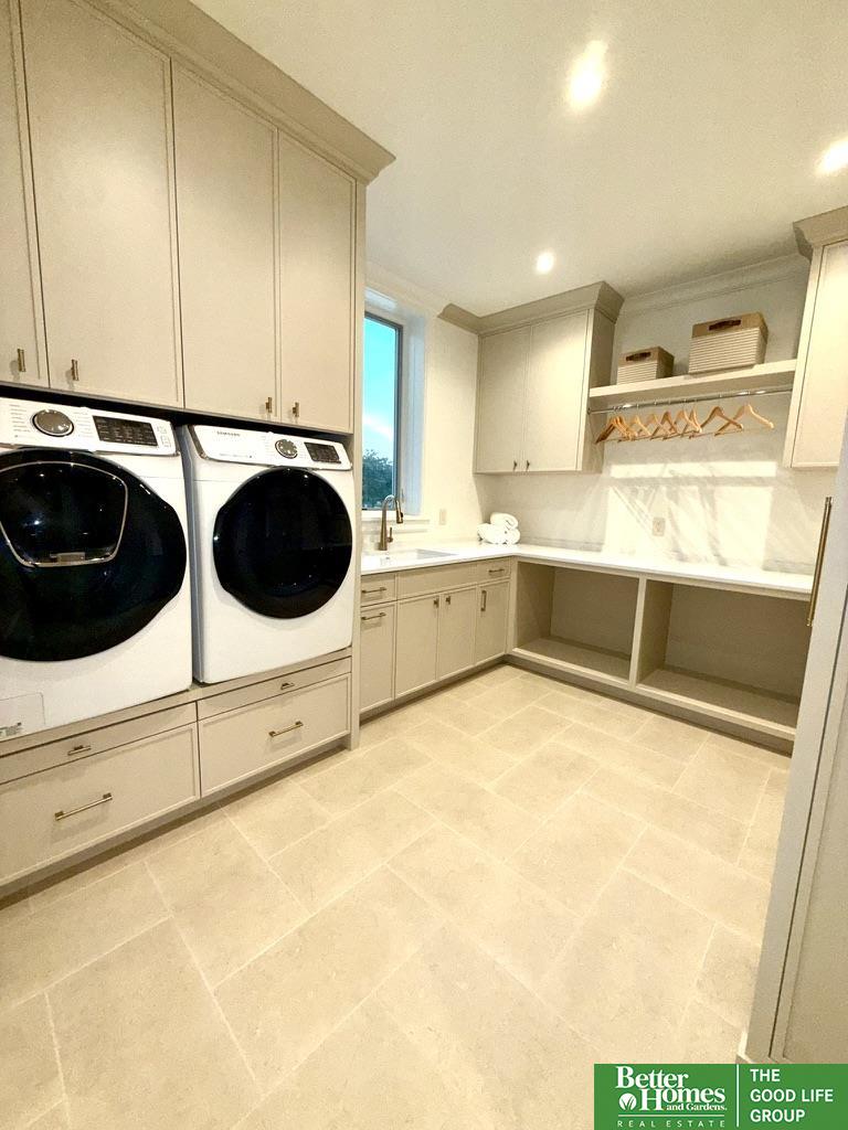 25016 Emile Circle