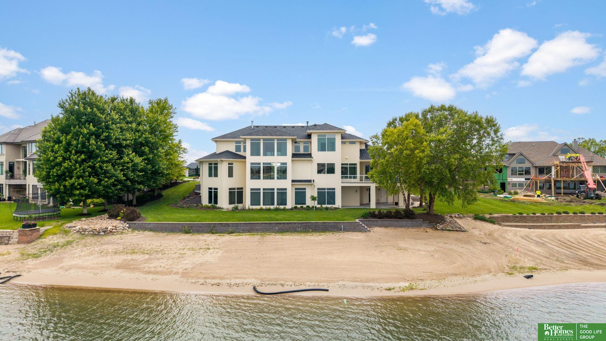 25016 Emile Circle