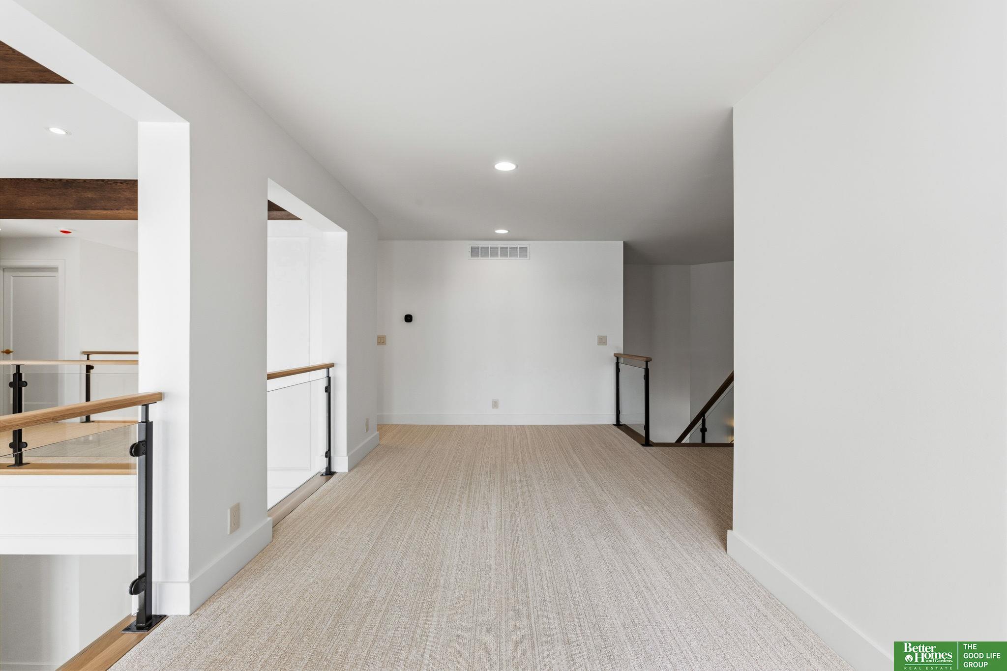 25016 Emile Circle