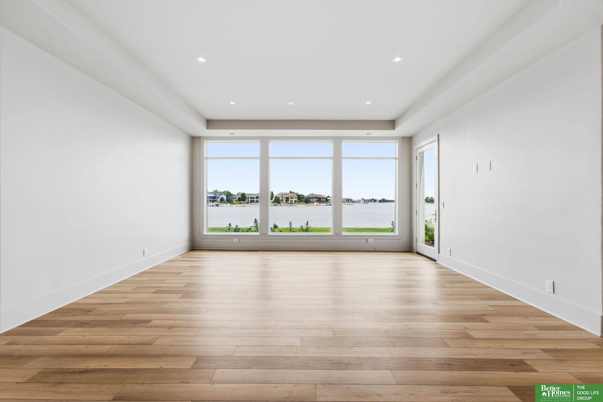 25016 Emile Circle