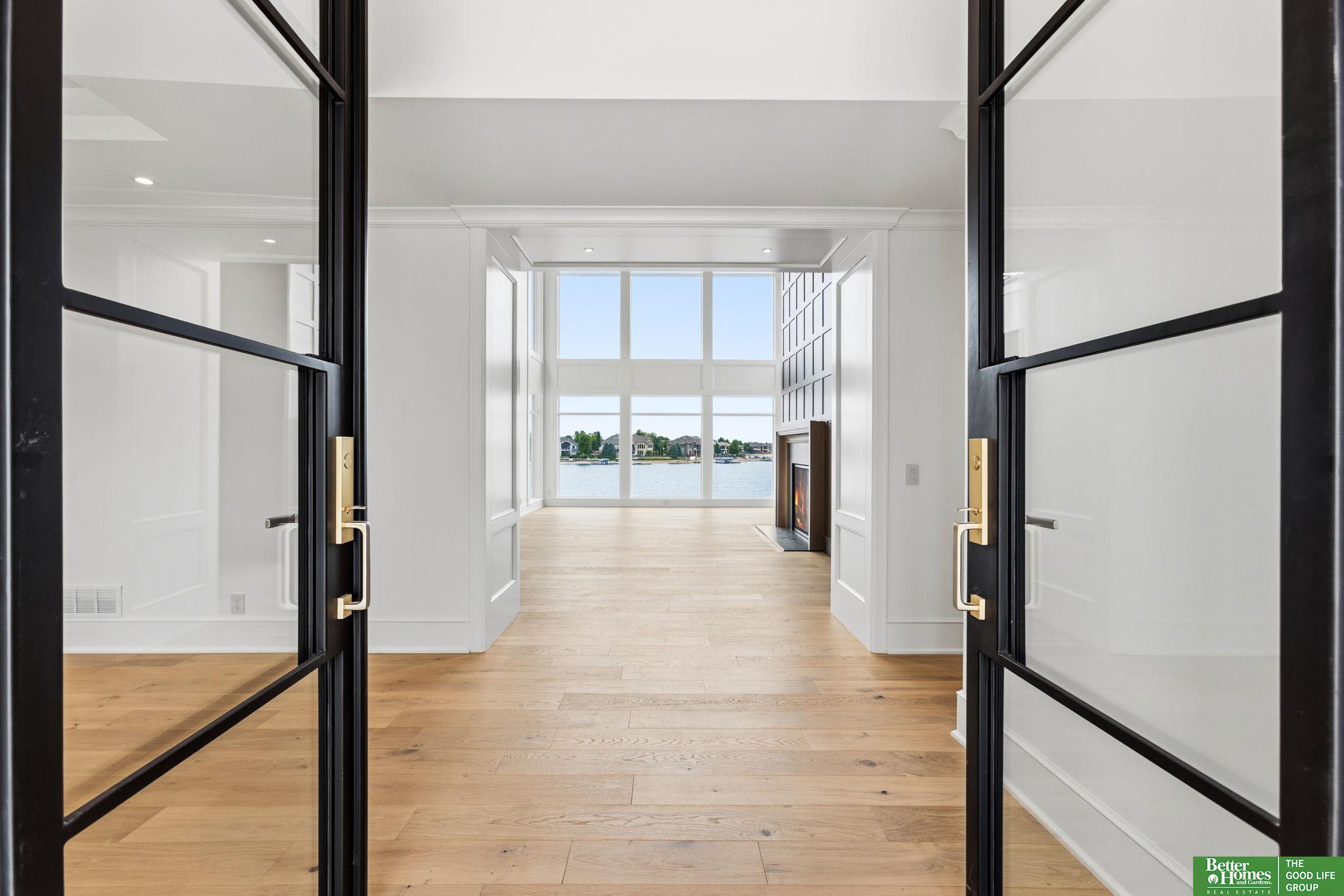25016 Emile Circle