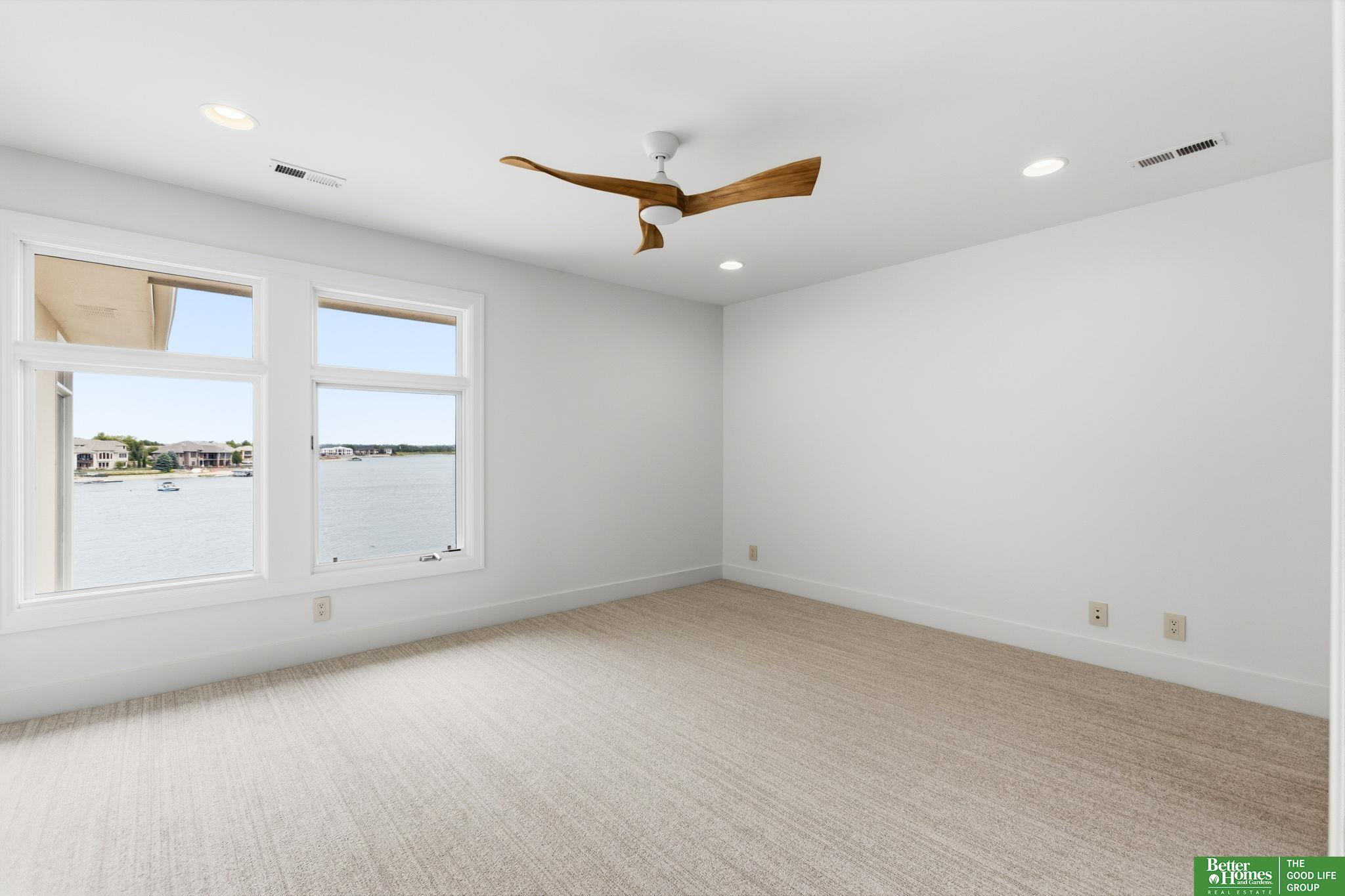 25016 Emile Circle