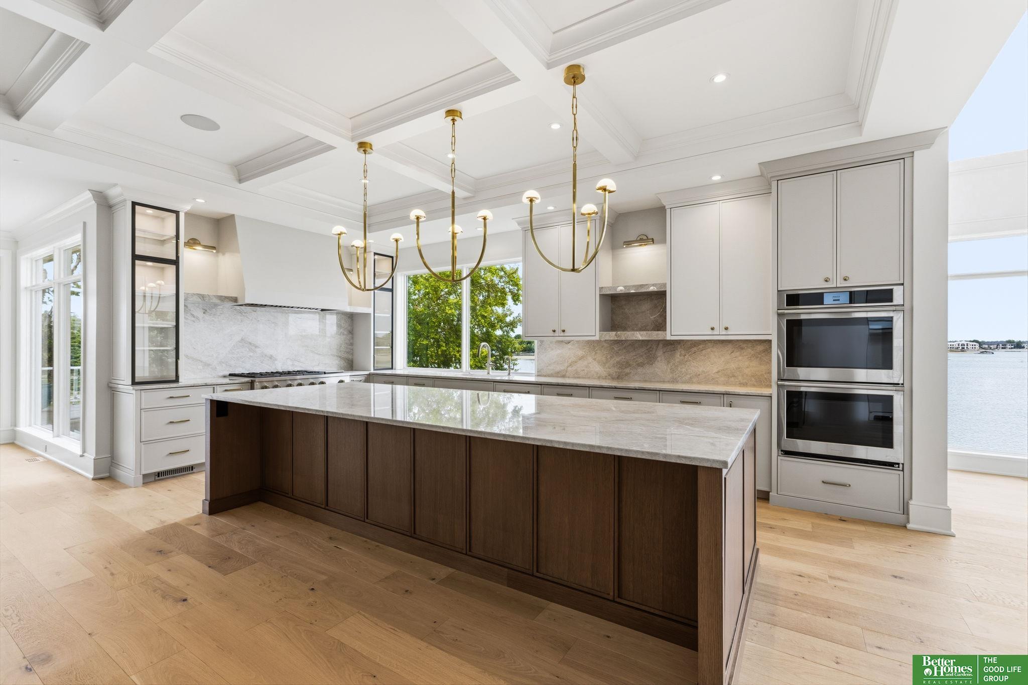 25016 Emile Circle