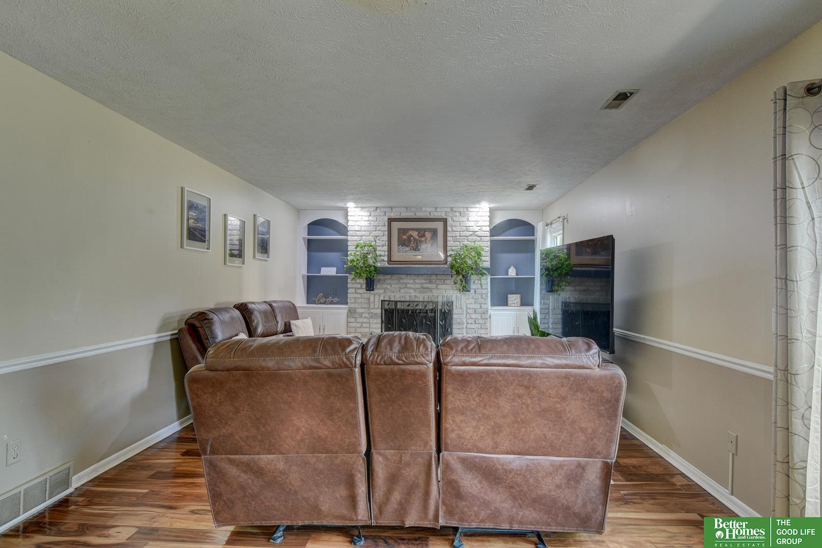 3718 Burr Oak Drive