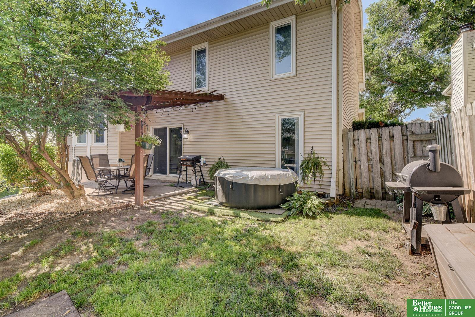 3718 Burr Oak Drive