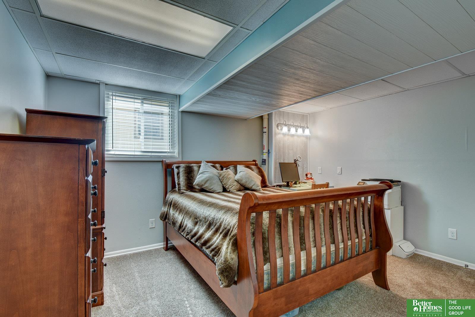 3718 Burr Oak Drive