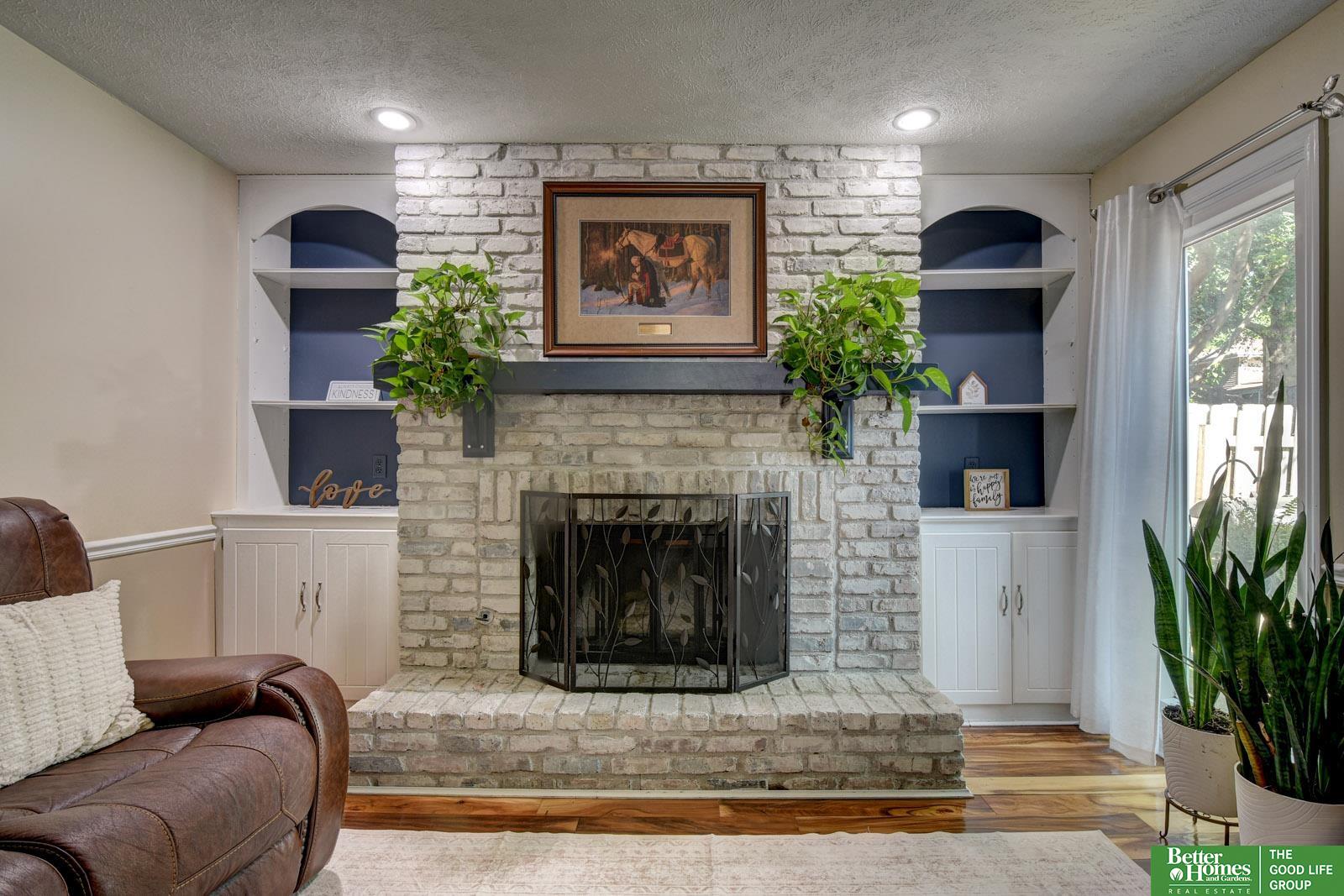 3718 Burr Oak Drive