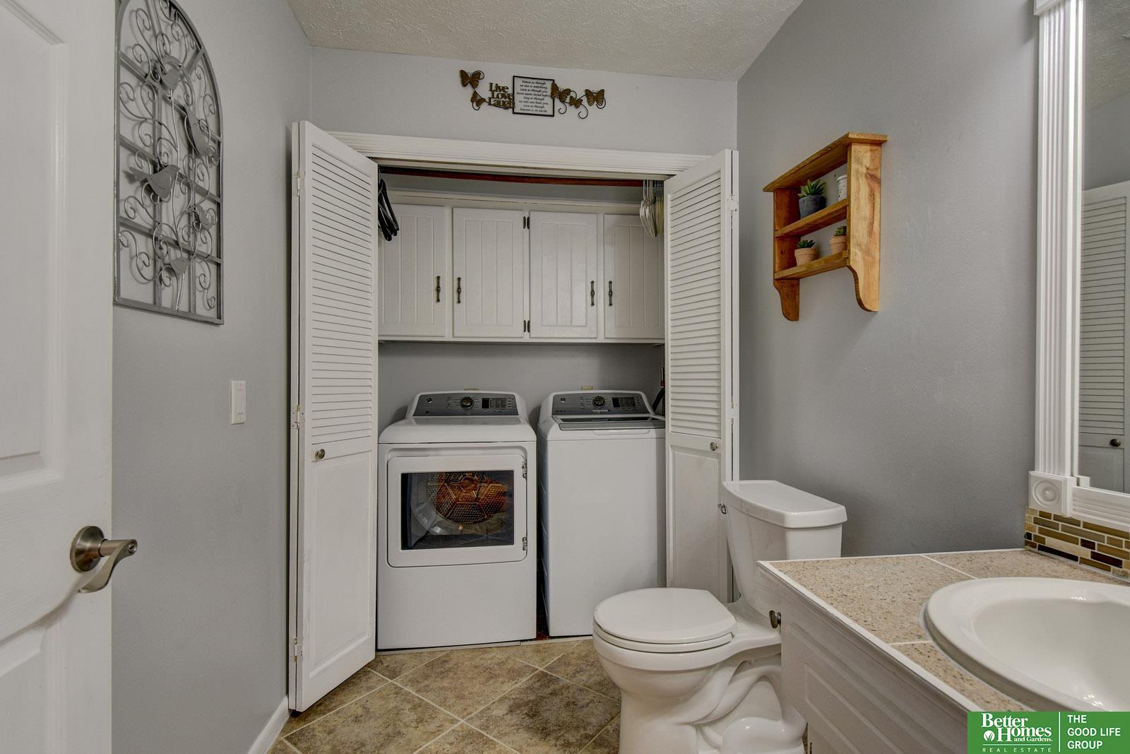 3718 Burr Oak Drive