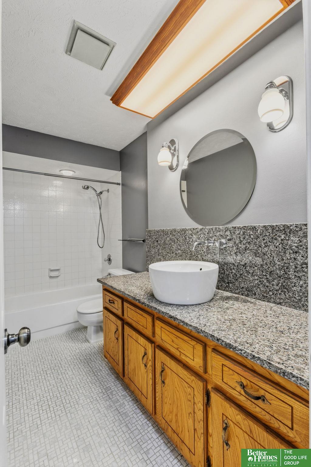2702 Annabelle Drive