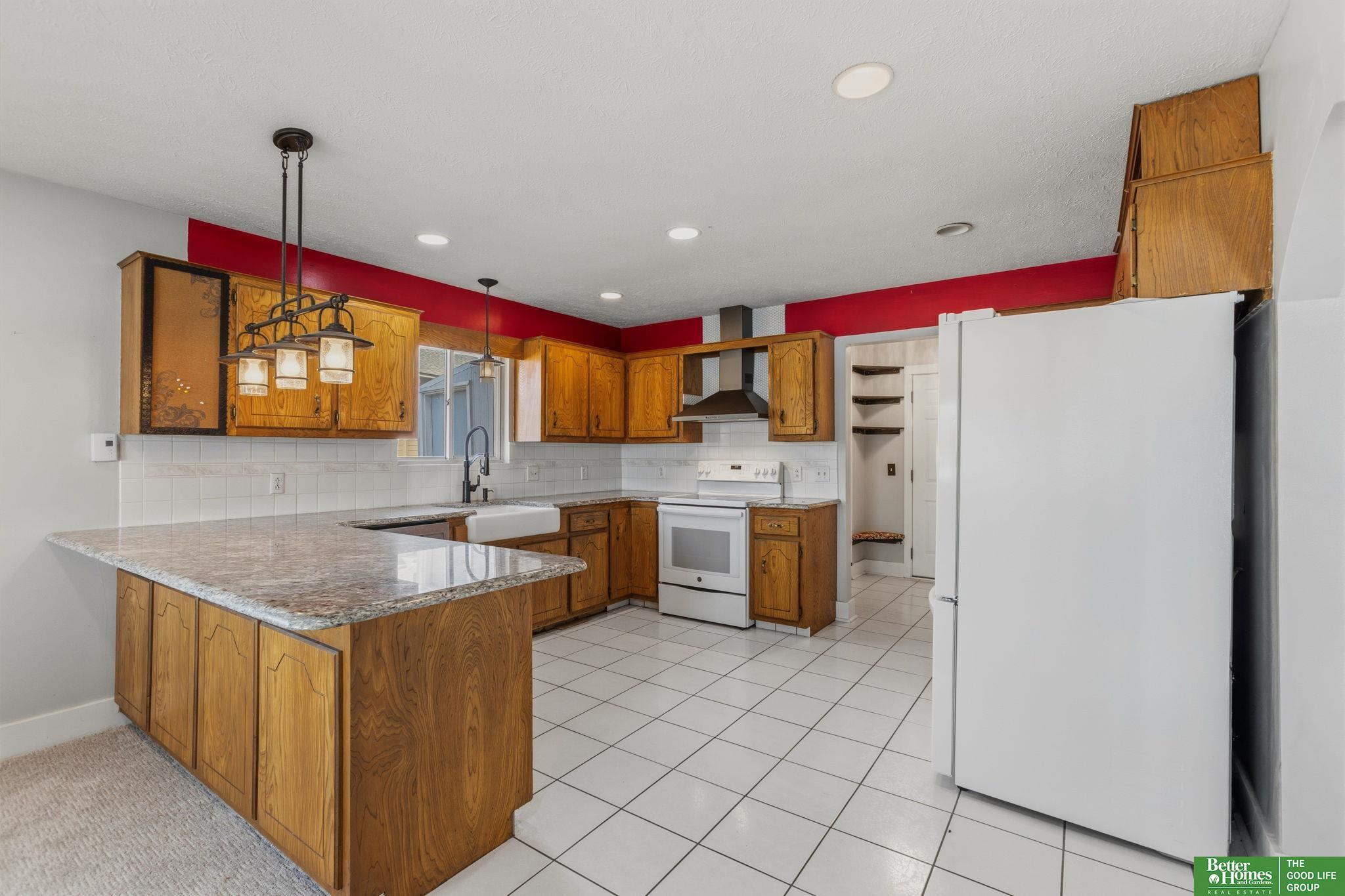2702 Annabelle Drive
