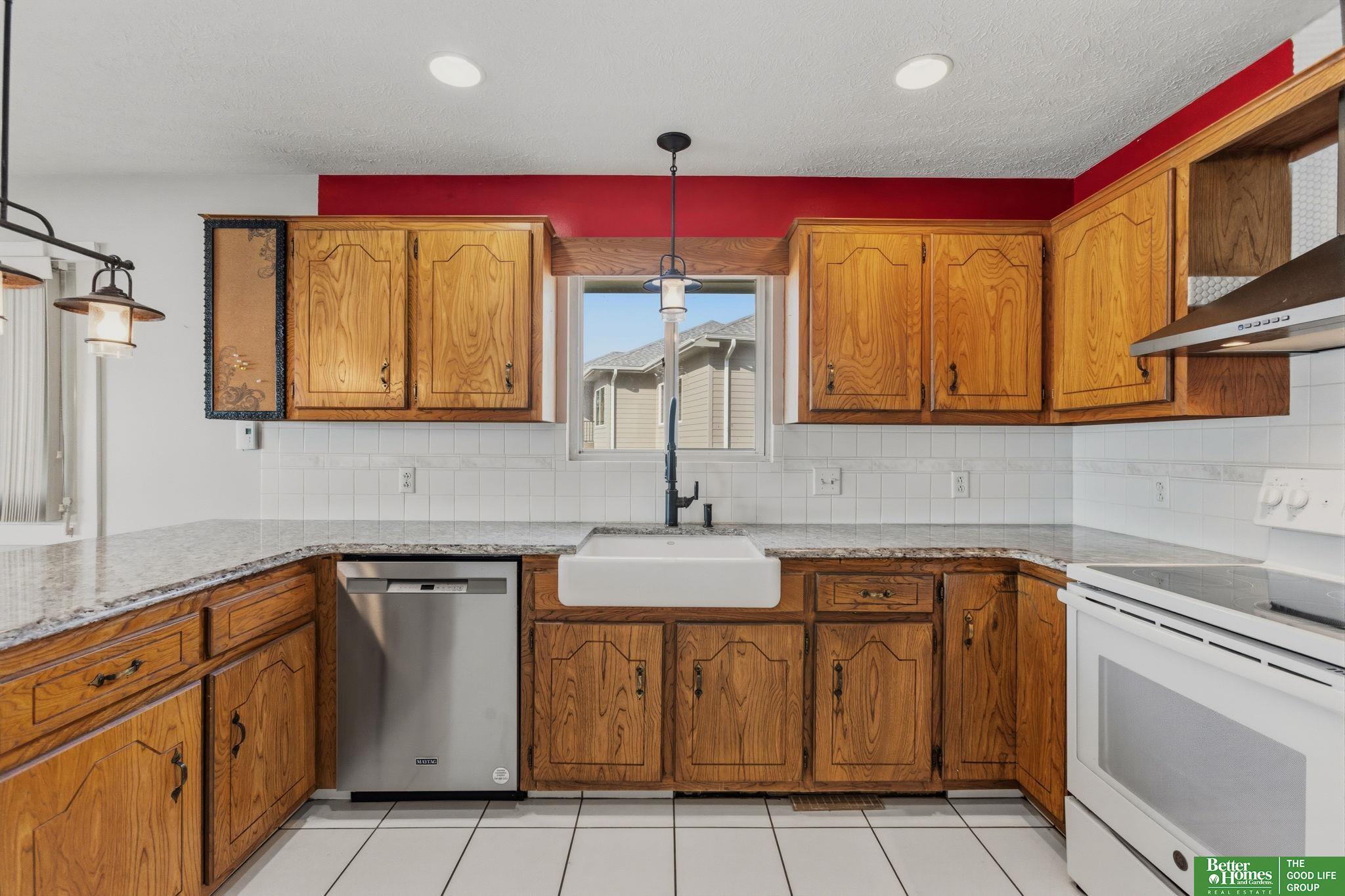 2702 Annabelle Drive