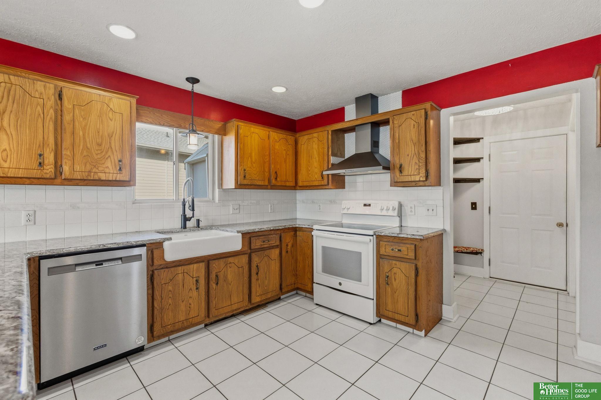 2702 Annabelle Drive
