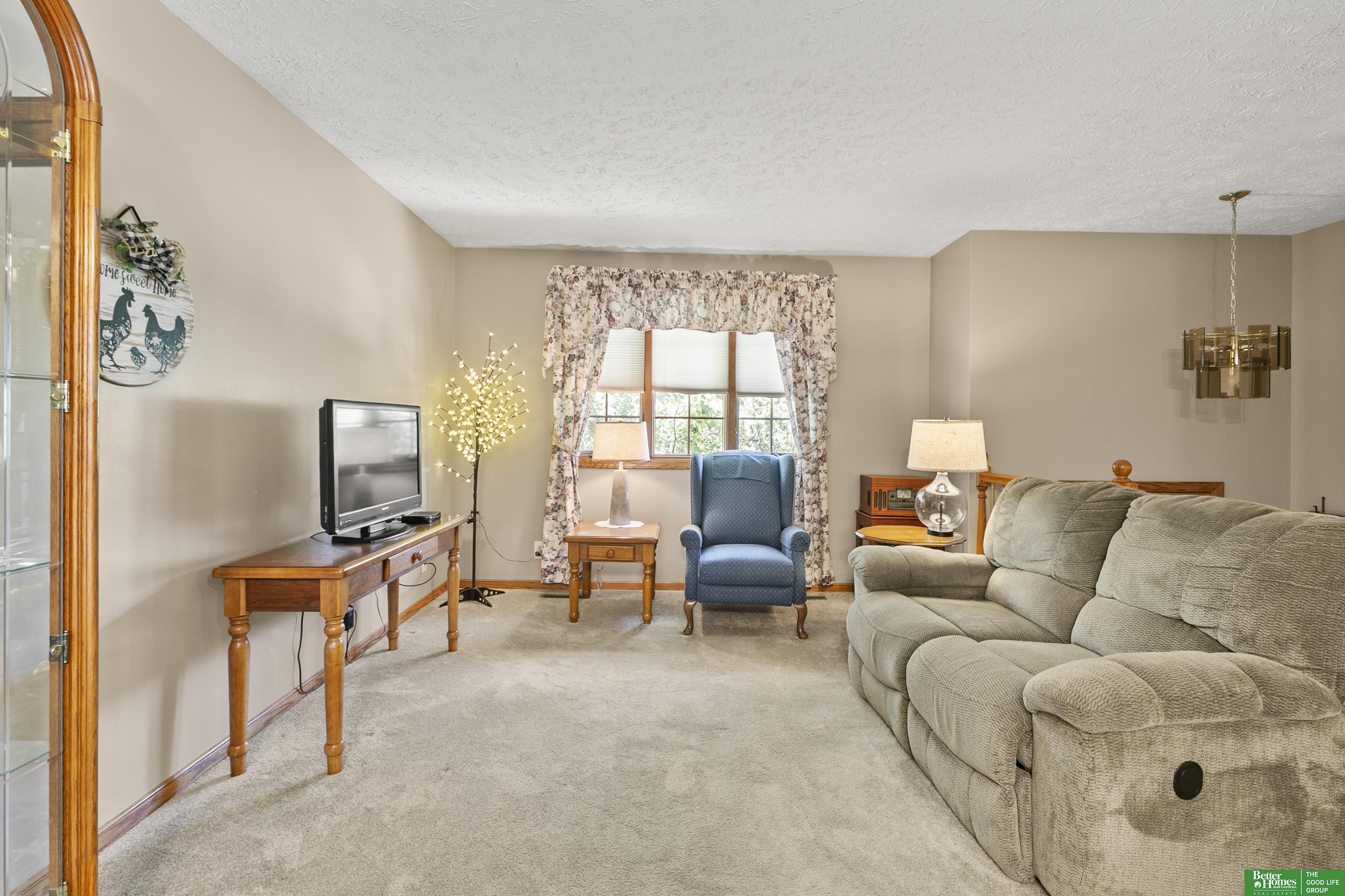 14105 Lisa Street