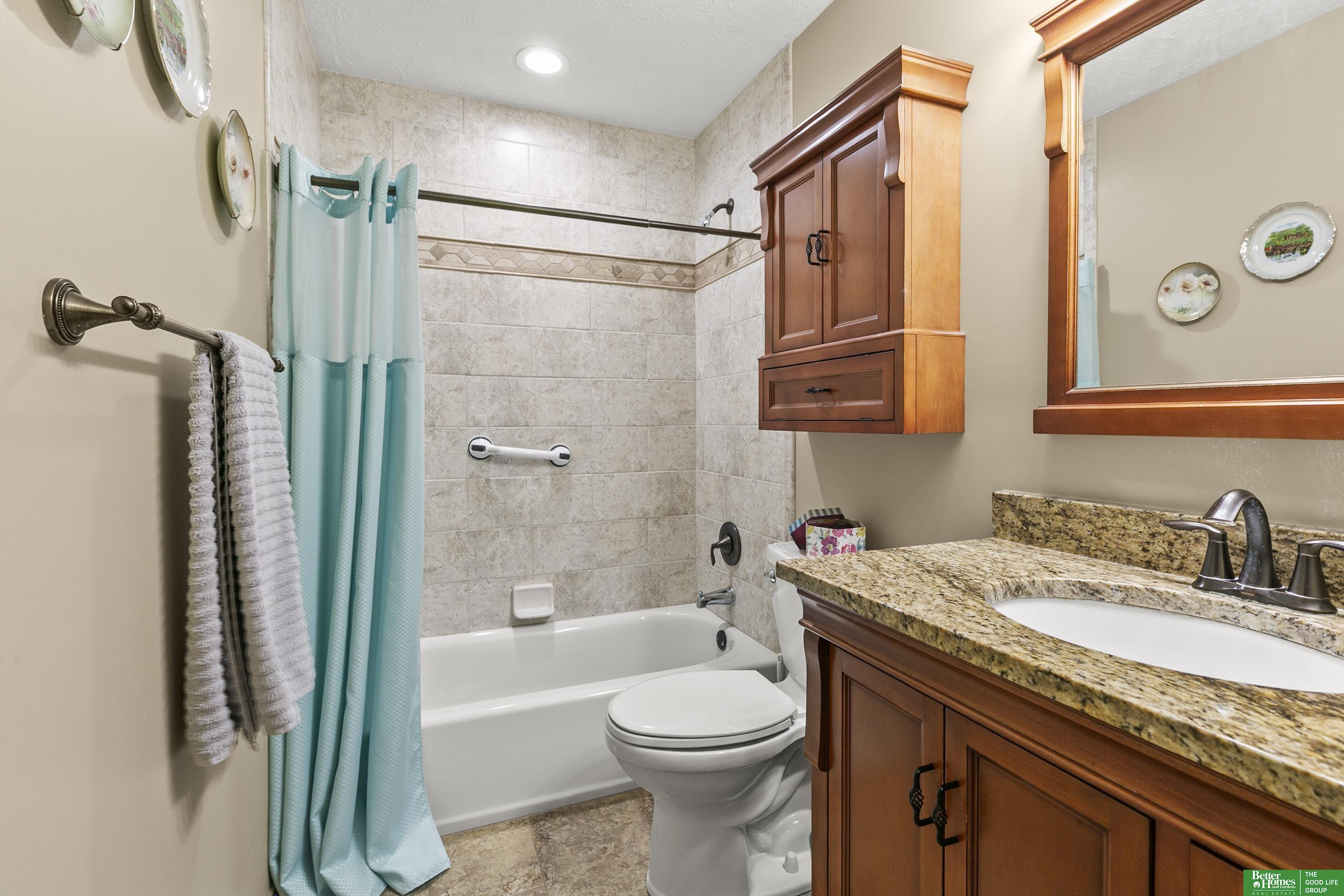 14105 Lisa Street