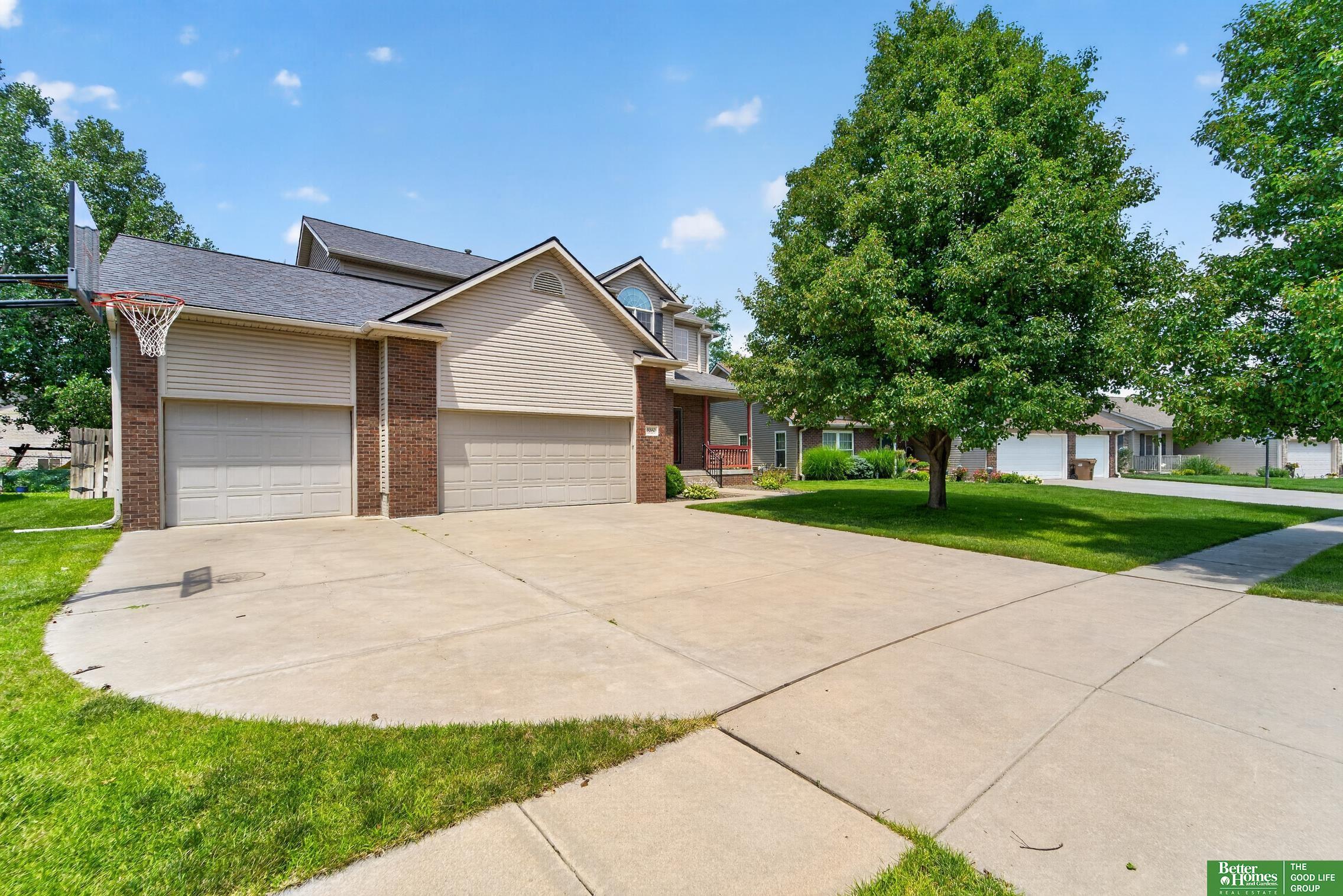 5840 Clear Creek Drive