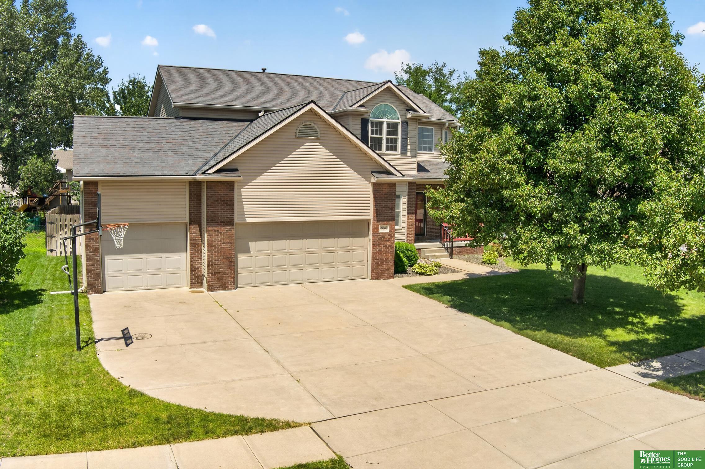 5840 Clear Creek Drive
