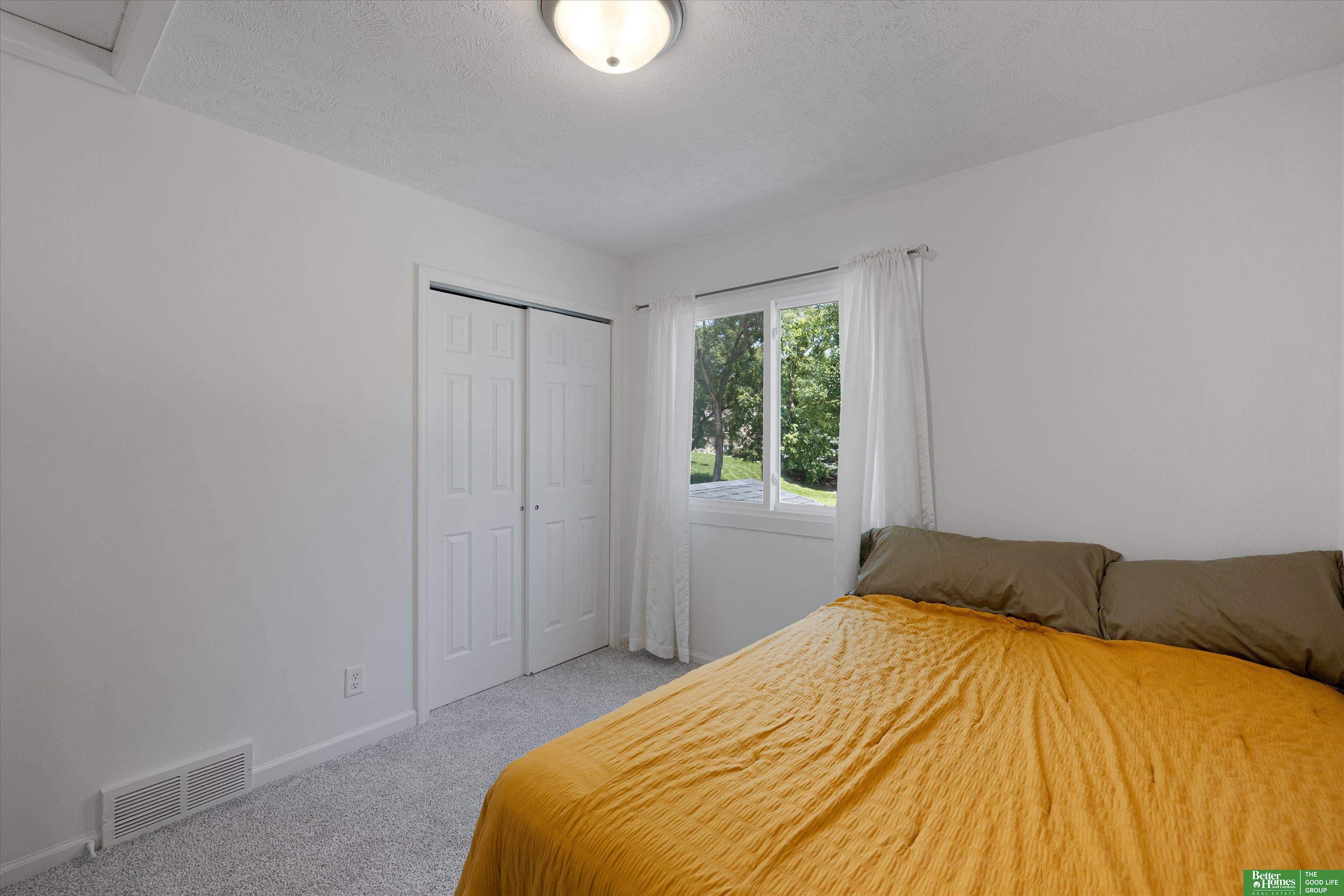 1107 Somerset Drive