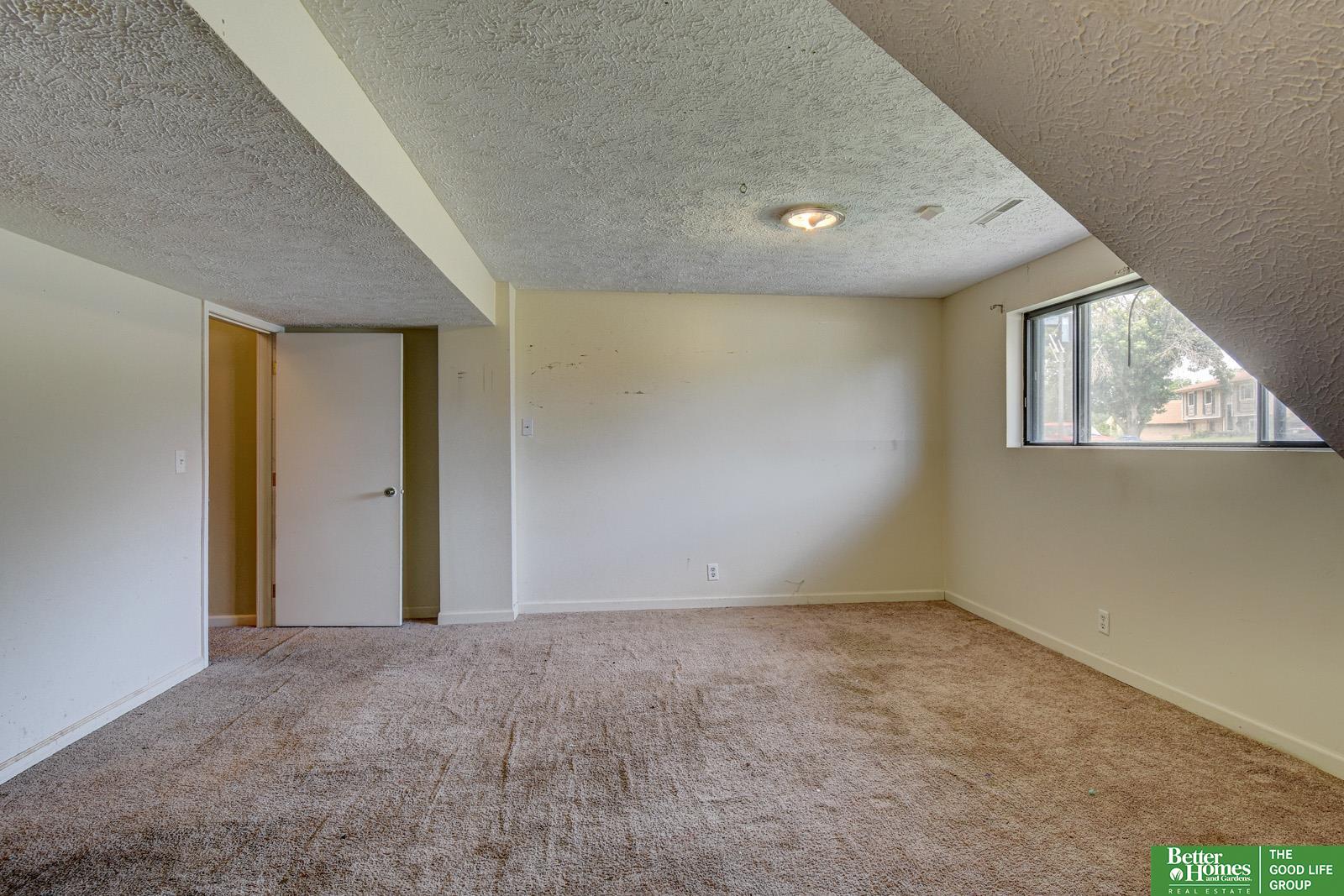 13304 Courtney Drive