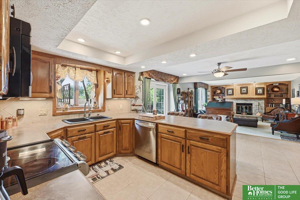 4314 Amos Gates Drive