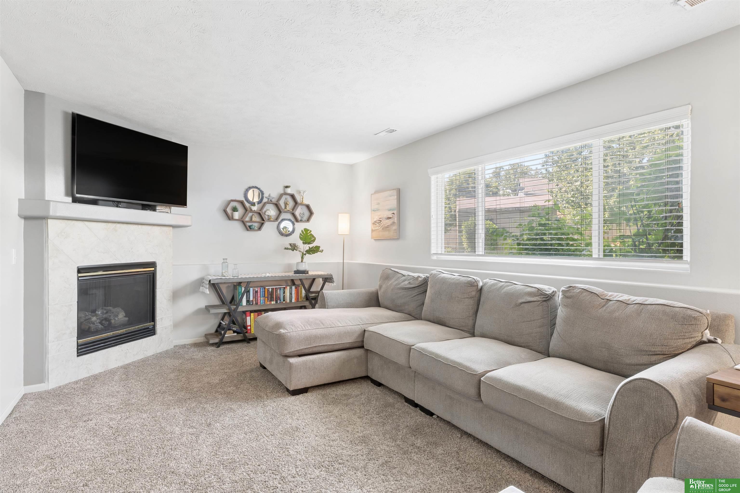 20919 Maple Circle