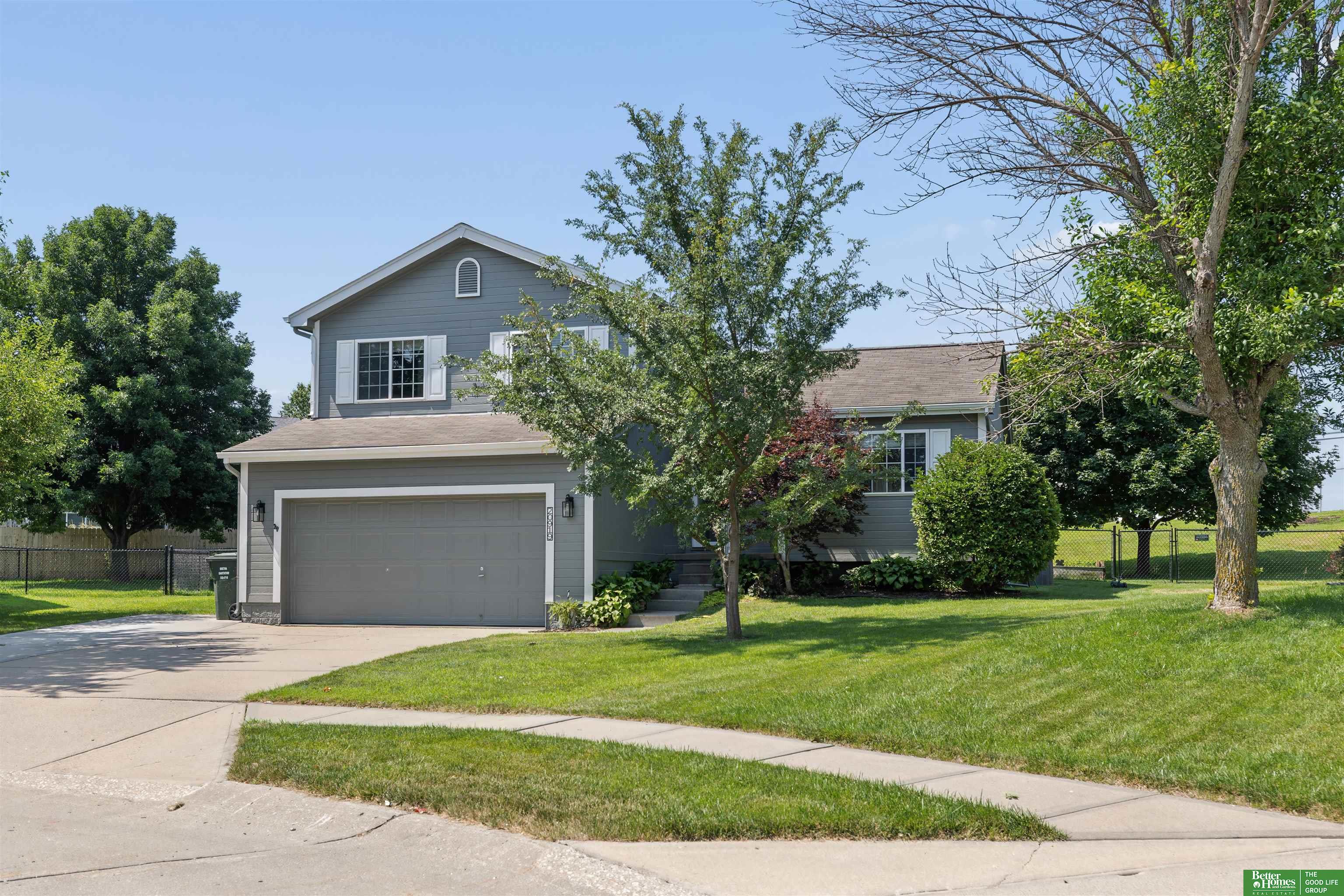 20919 Maple Circle