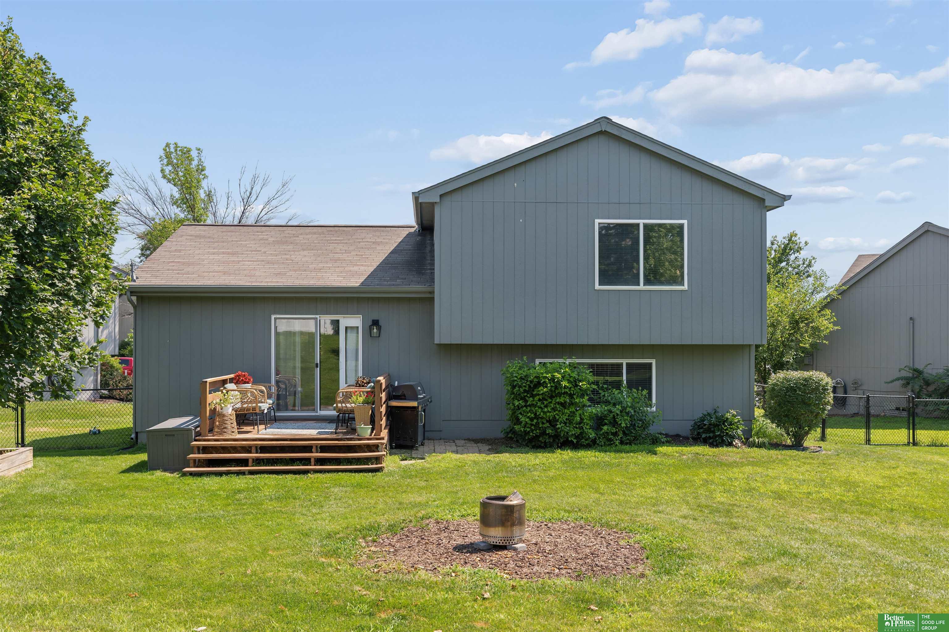 20919 Maple Circle
