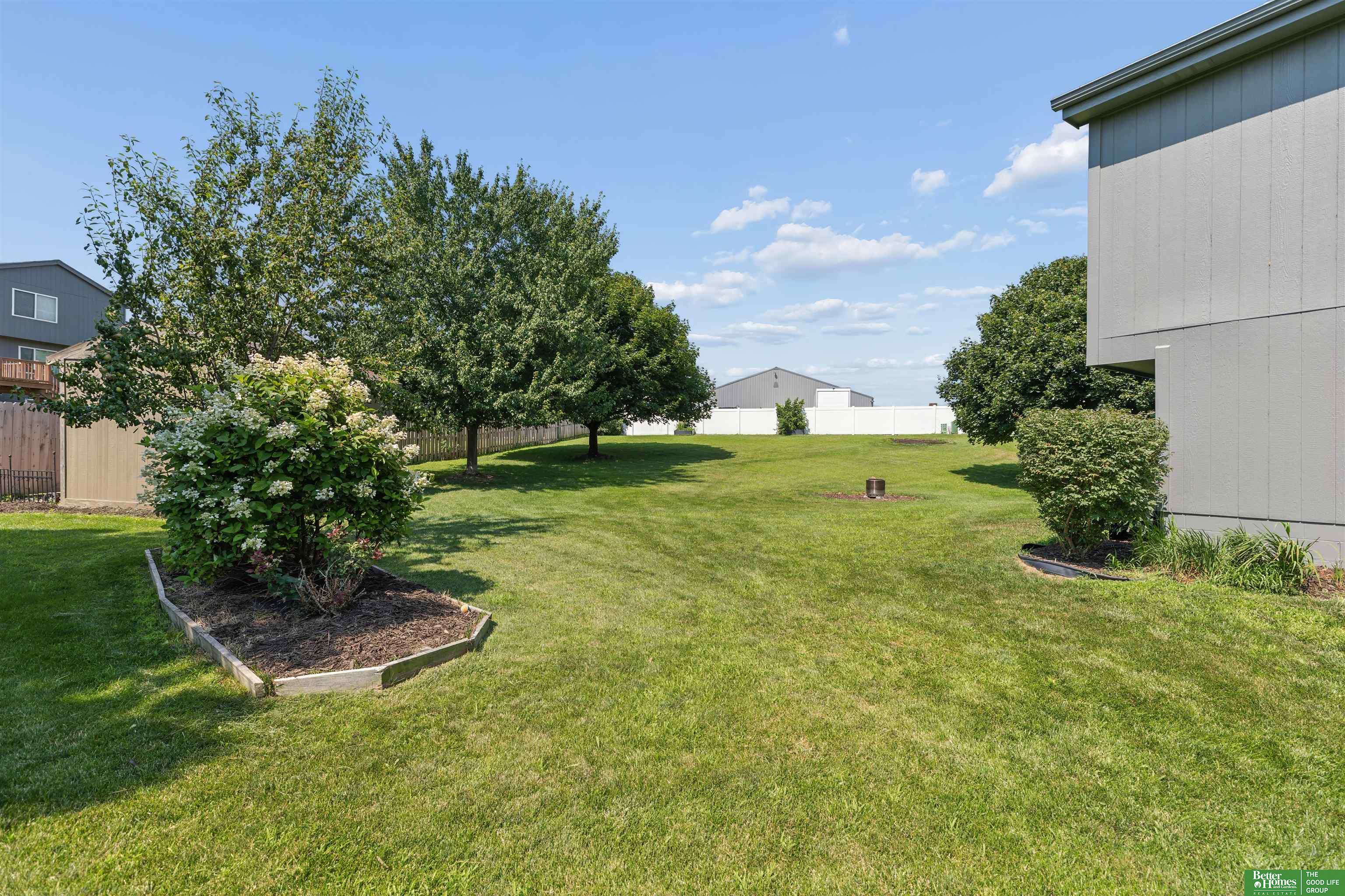 20919 Maple Circle