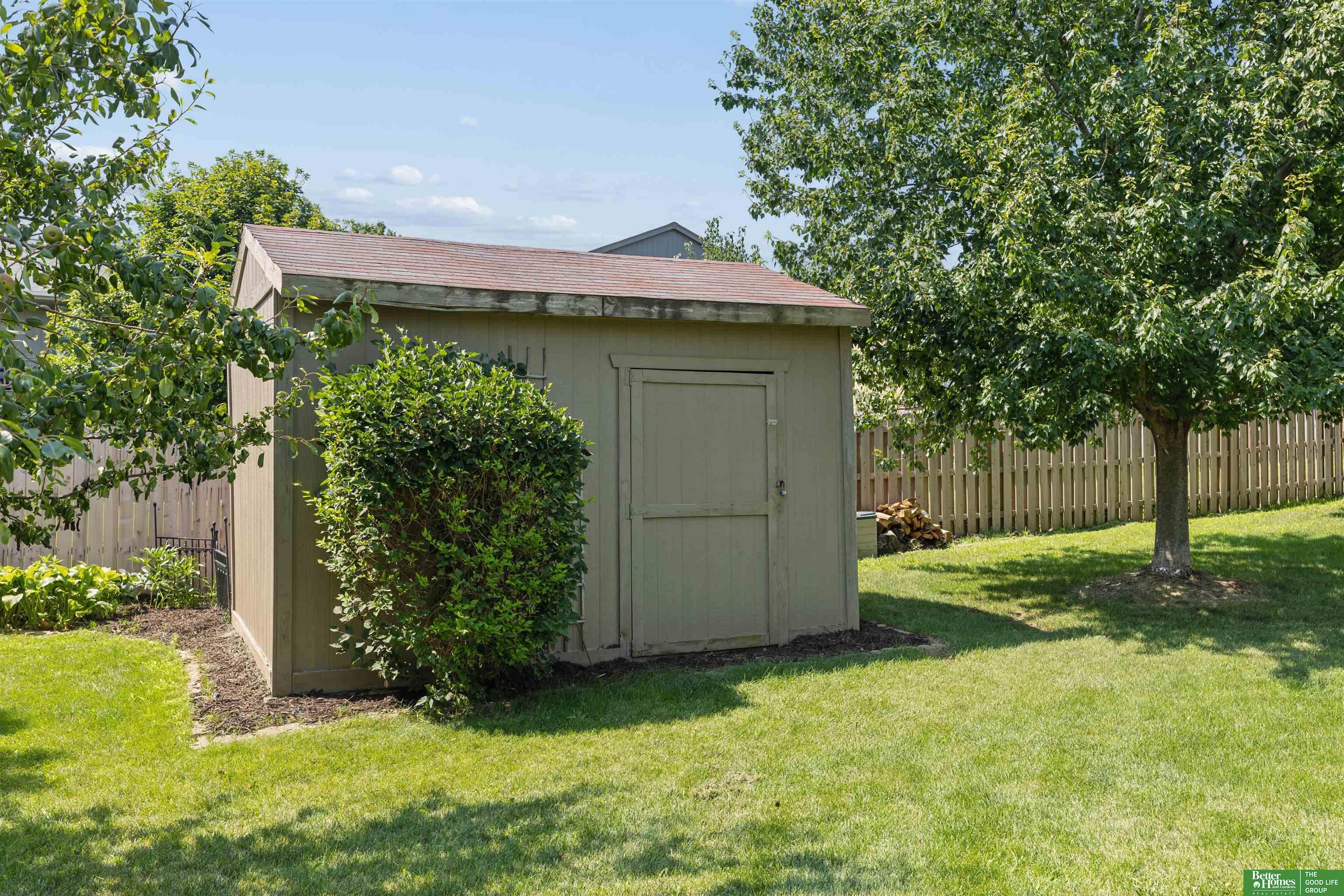 20919 Maple Circle