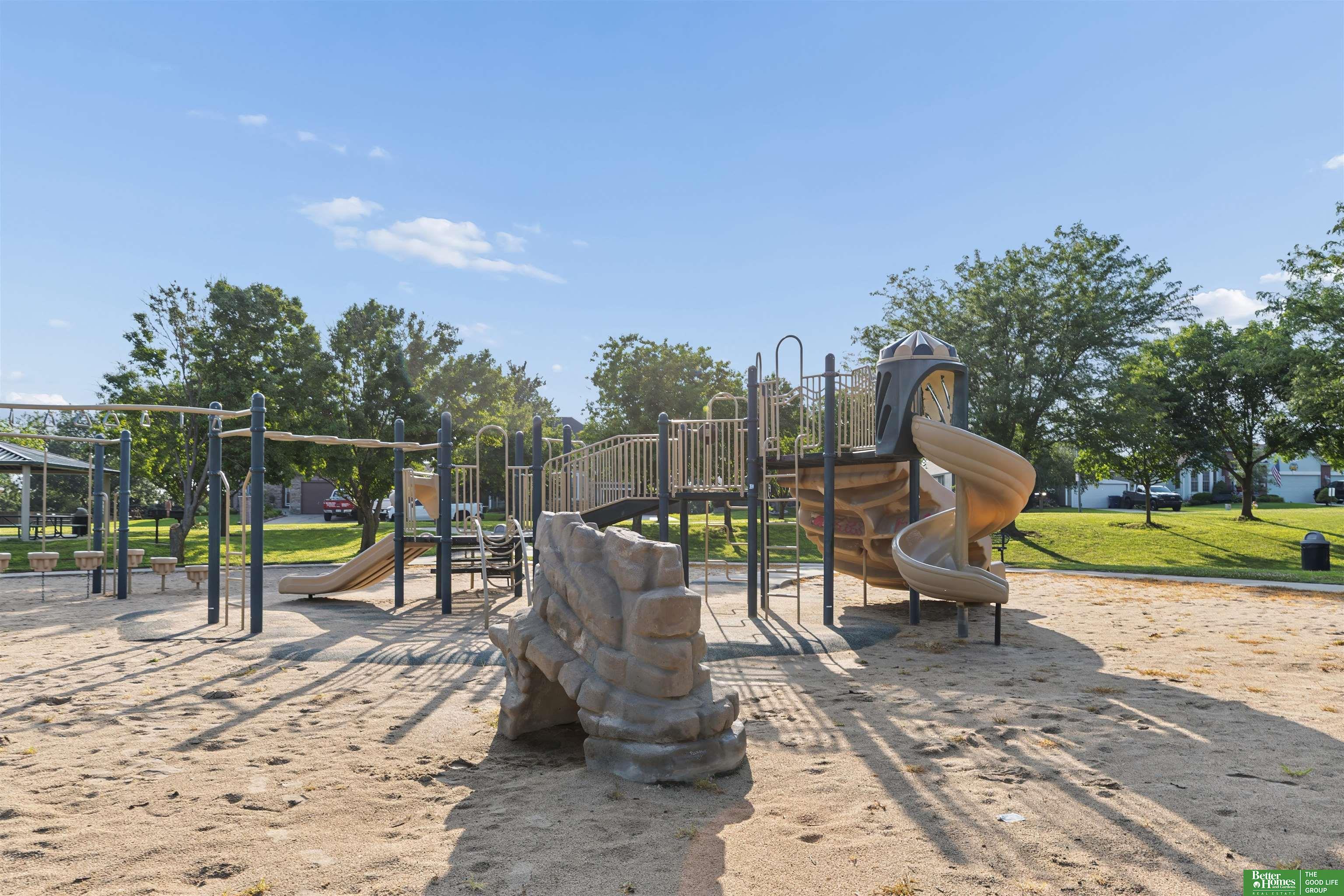 9801 S 28th Street