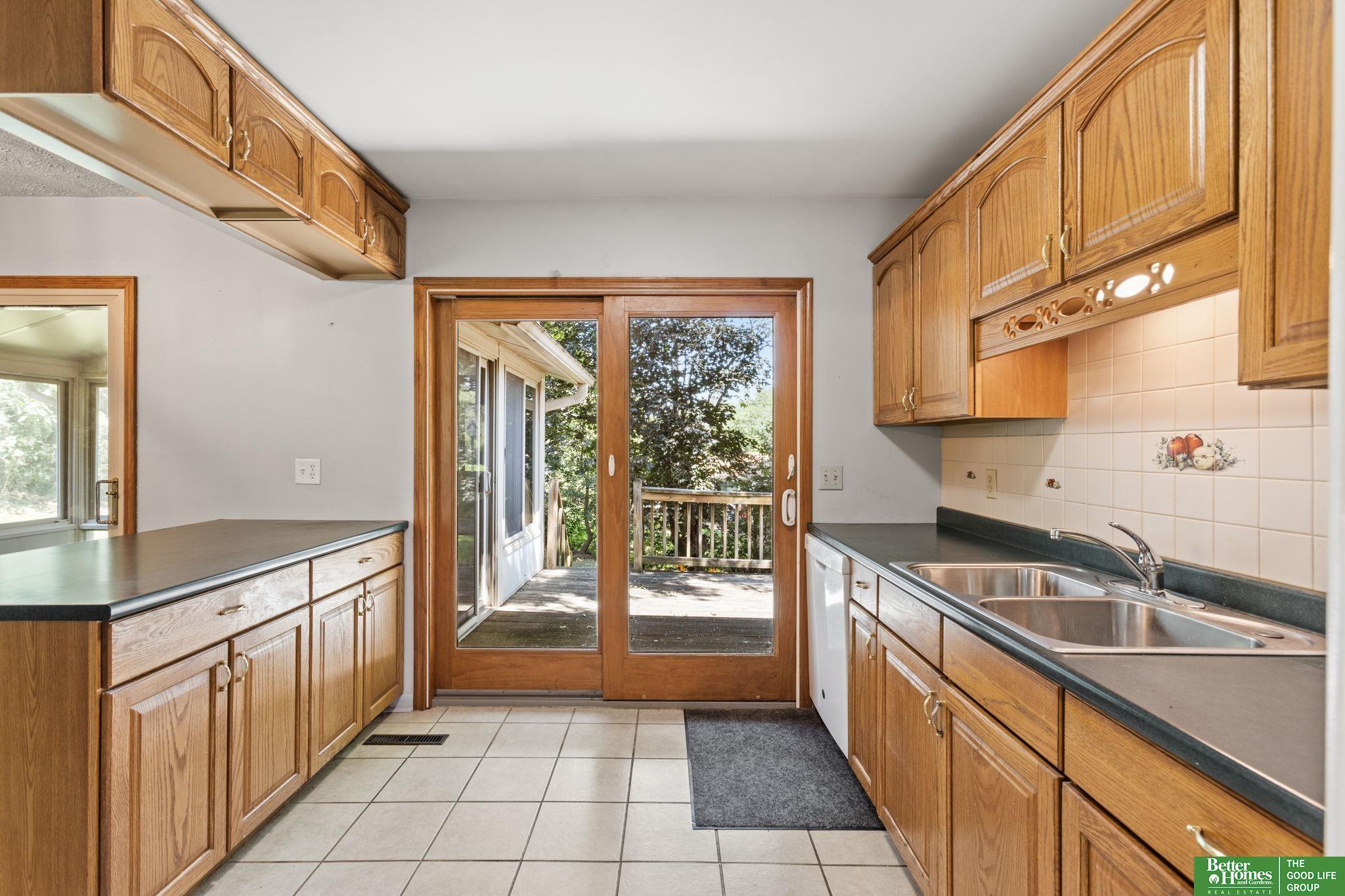 10472 Wright Circle