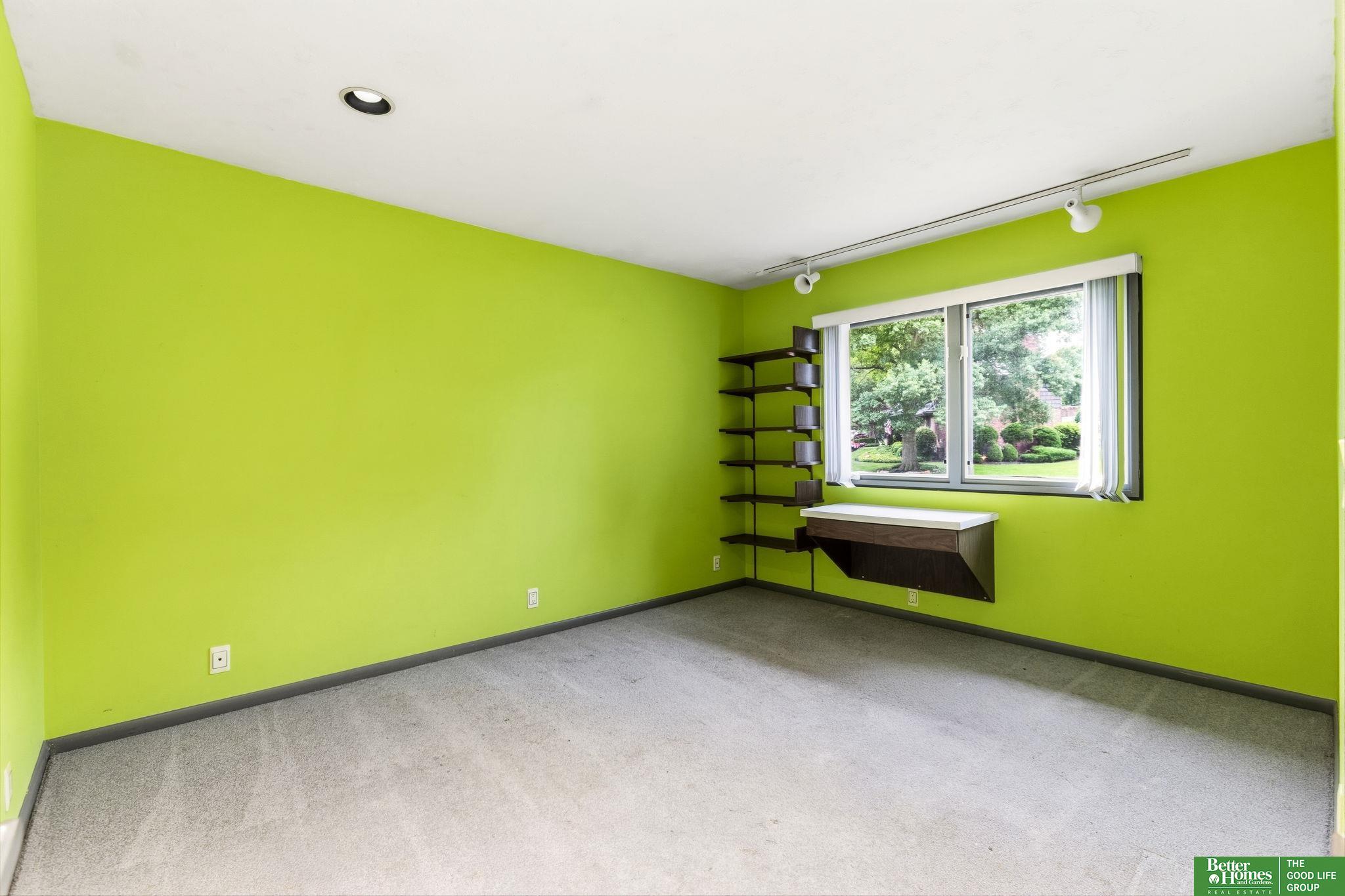 12614 Harney Circle
