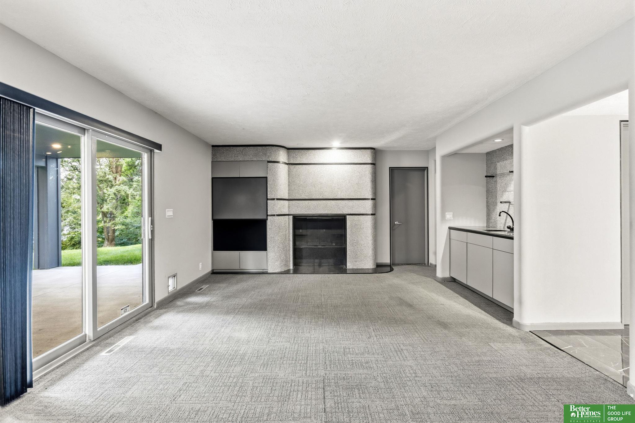 12614 Harney Circle