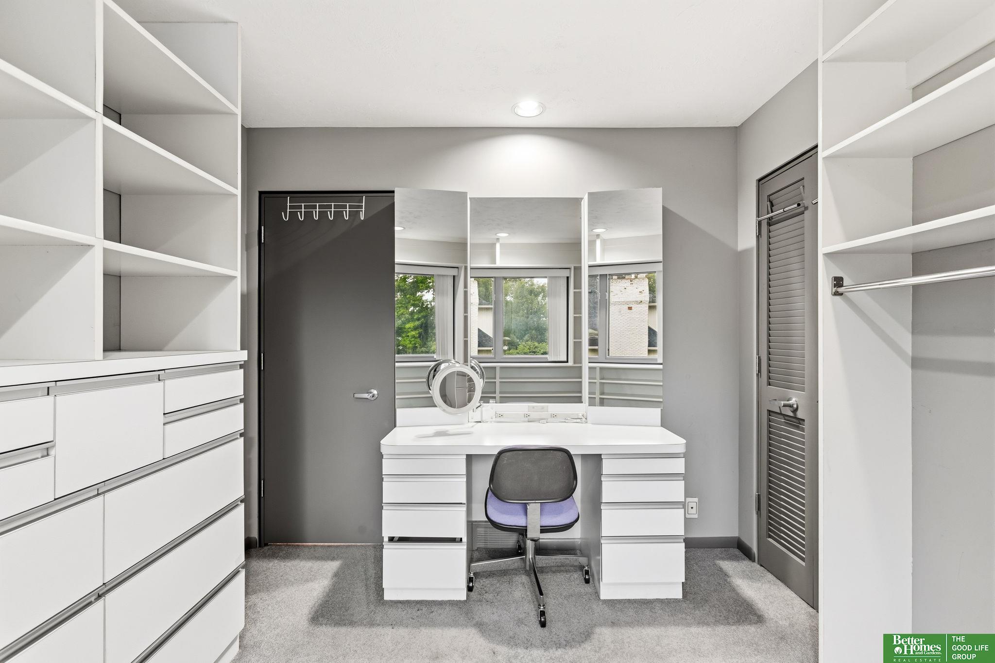 12614 Harney Circle