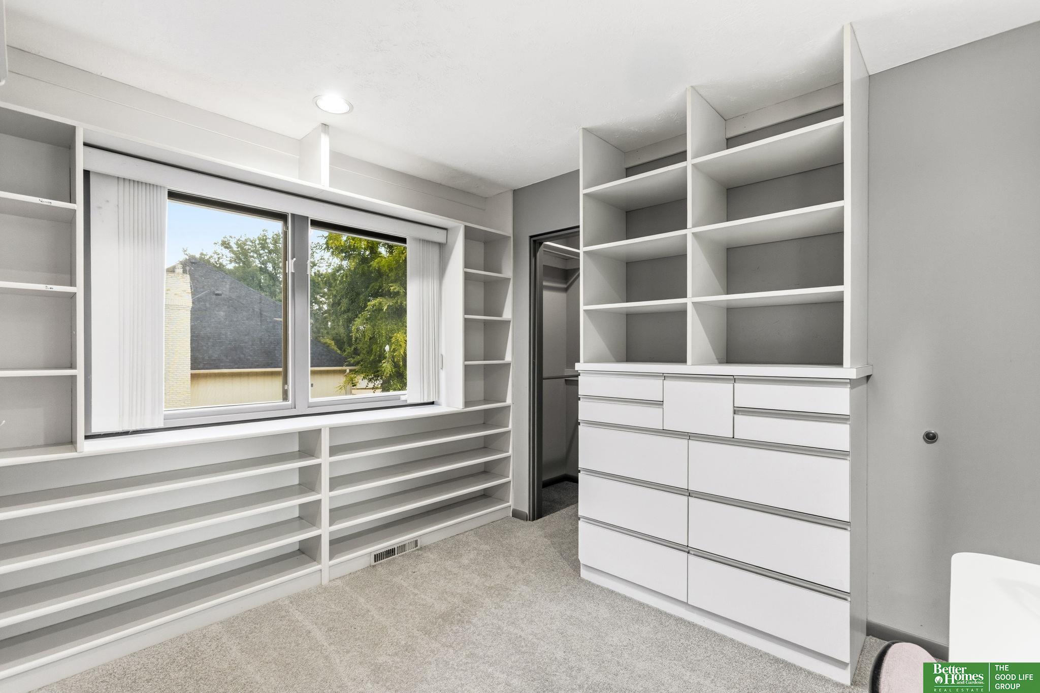 12614 Harney Circle