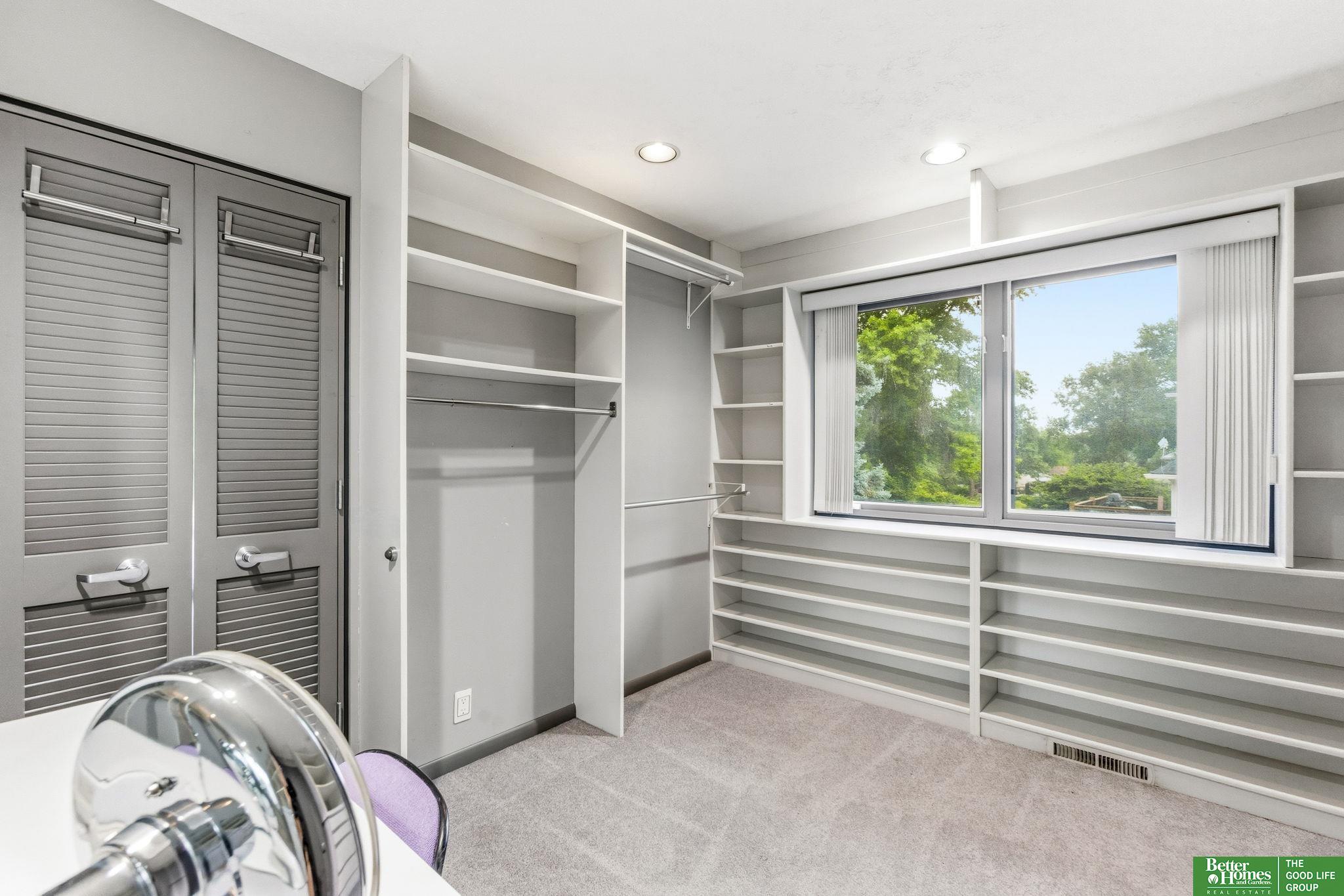 12614 Harney Circle