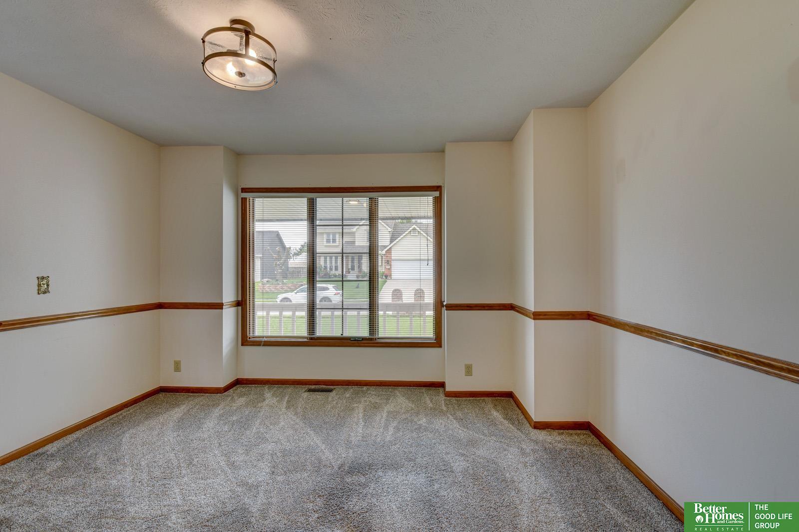 2619 N 155th Street